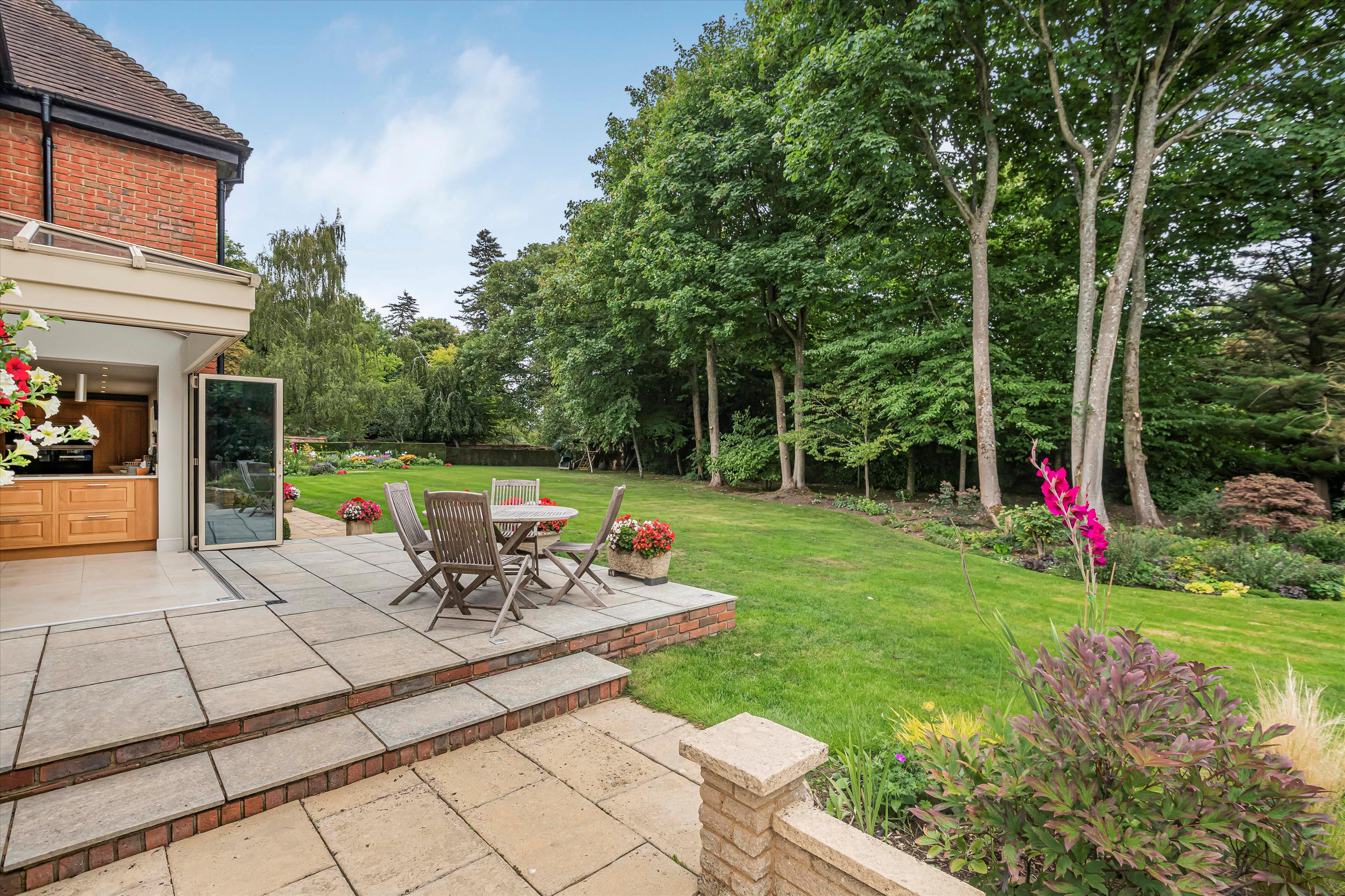 Parkside, Henley-on-Thames, Oxfordshire, RG9