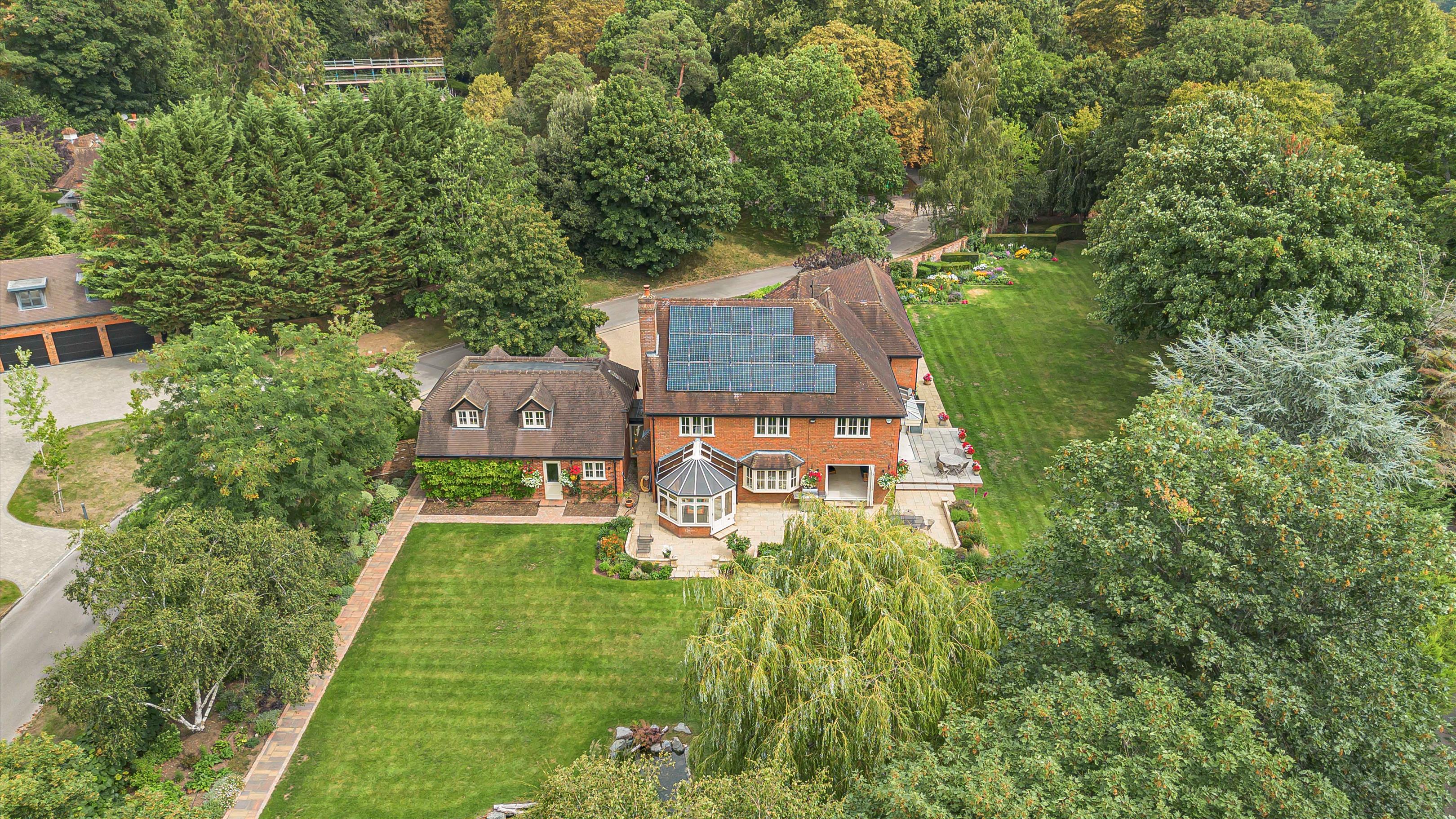 Parkside, Henley-on-Thames, Oxfordshire, RG9