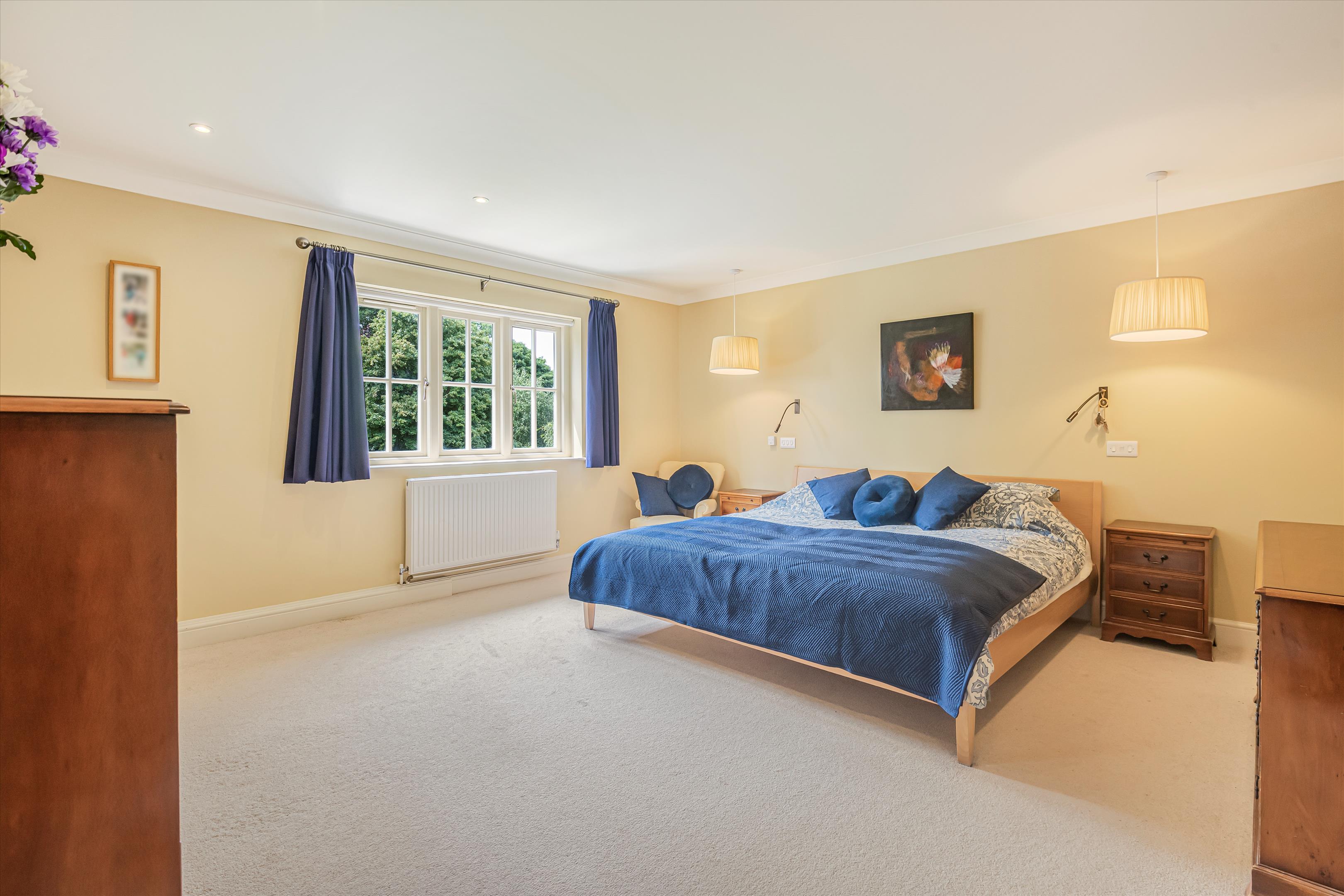 Parkside, Henley-on-Thames, Oxfordshire, RG9