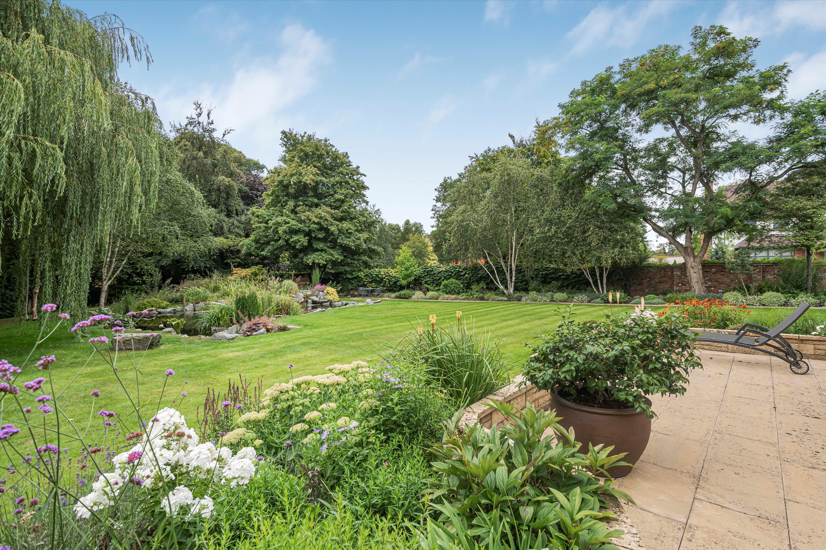 Parkside, Henley-on-Thames, Oxfordshire, RG9