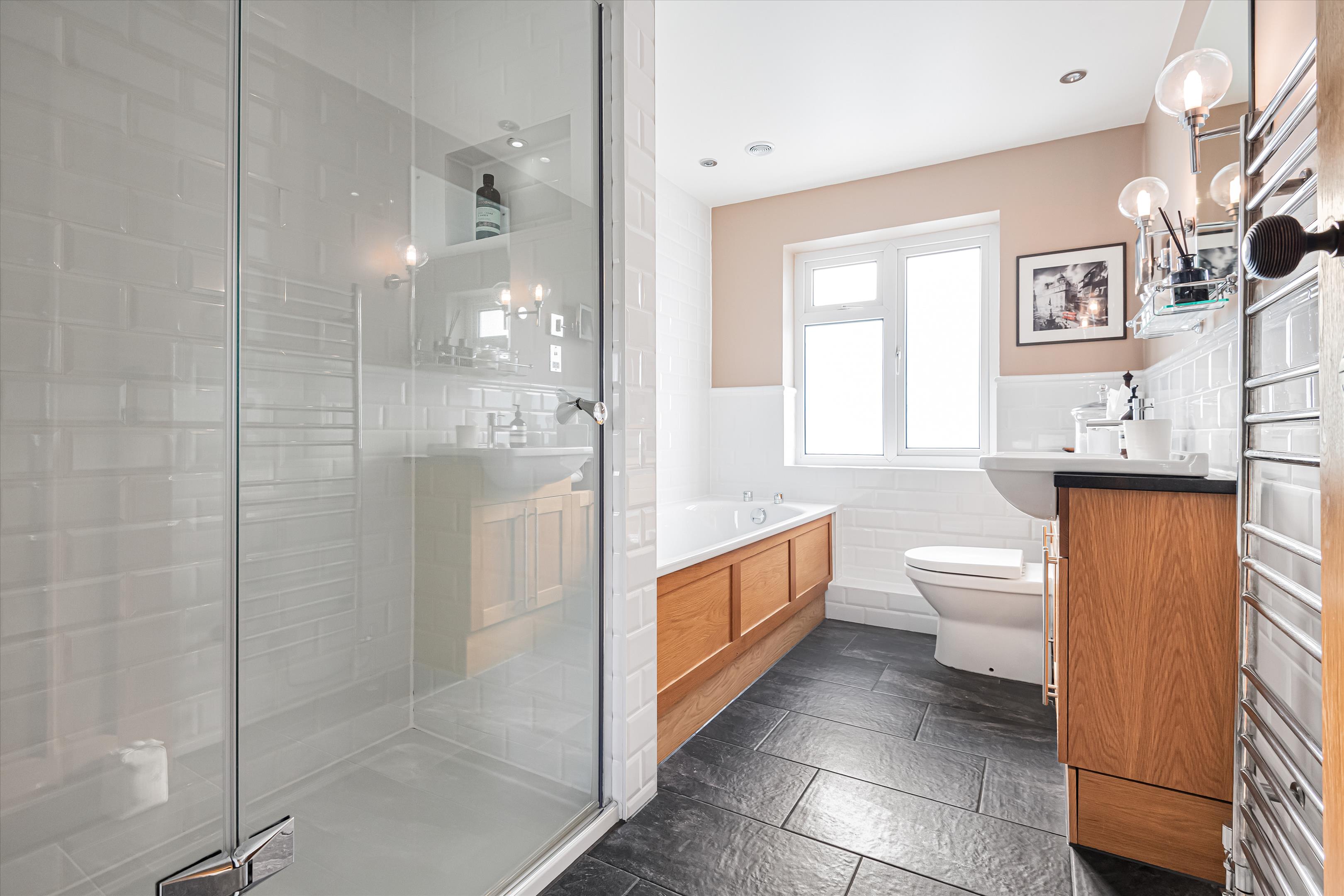 Lambridge Wood Road, Henley-on-Thames, Oxfordshire, RG9
