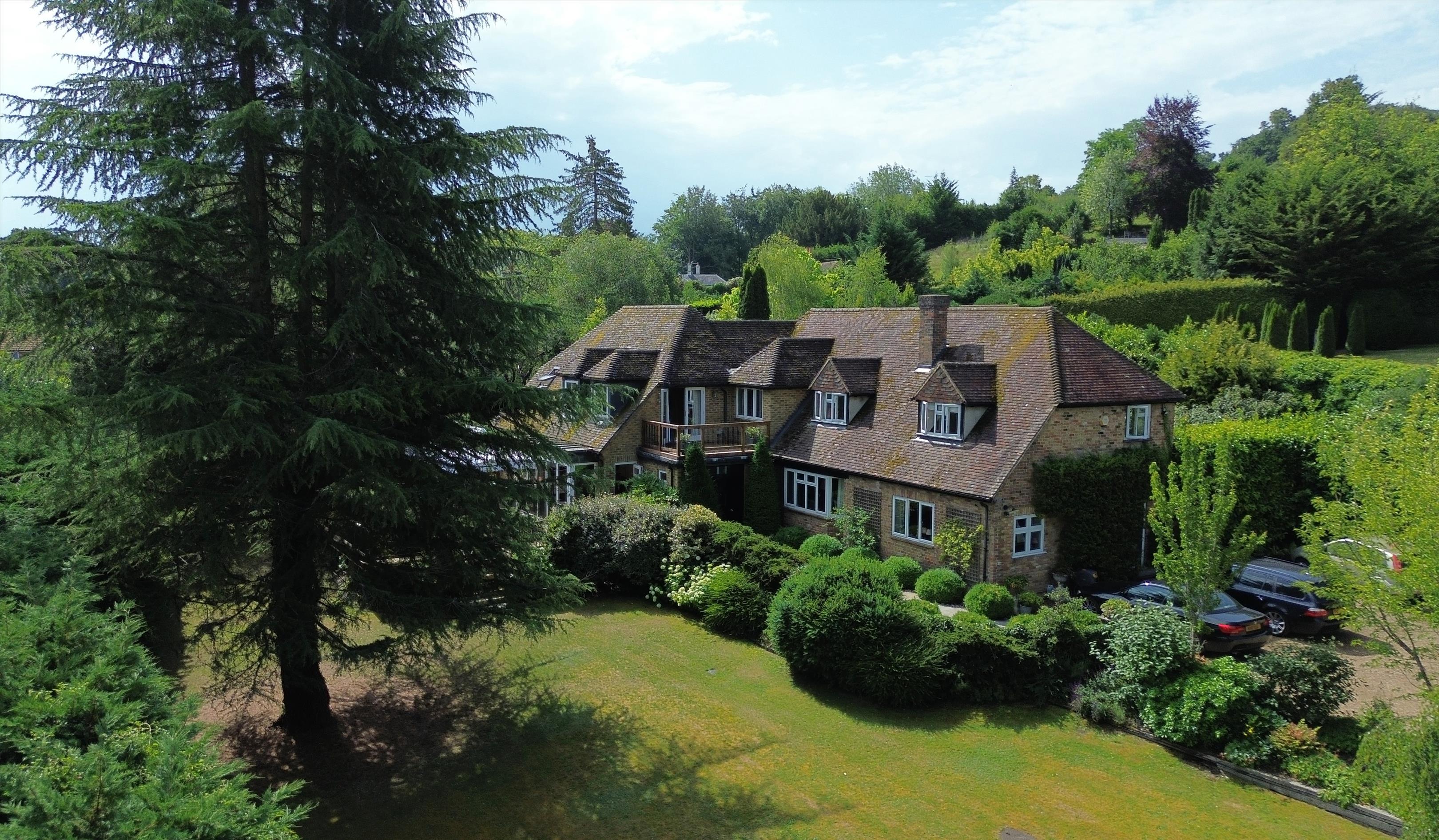Lambridge Wood Road, Henley-on-Thames, Oxfordshire, RG9