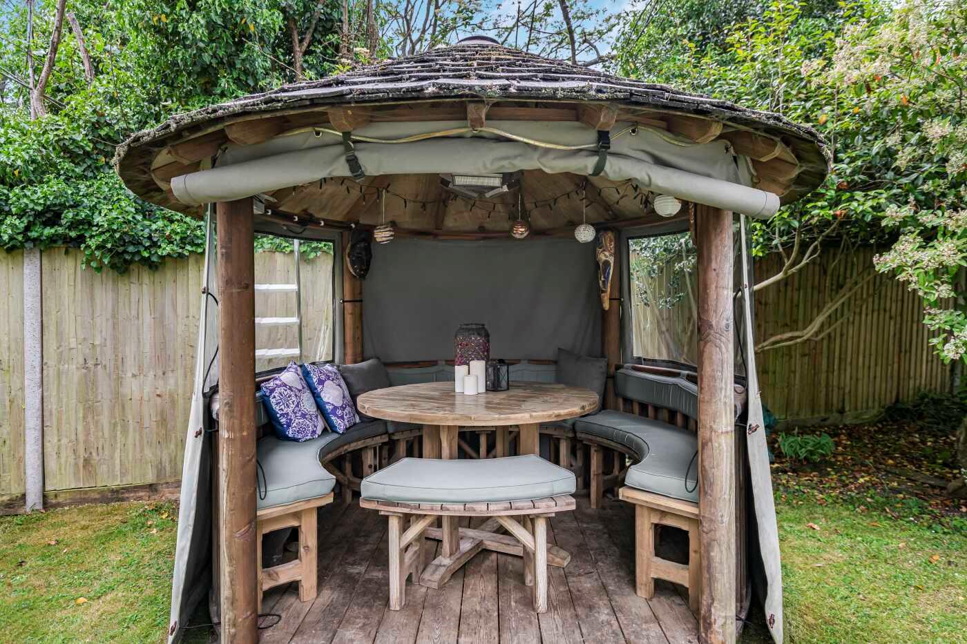 Kingwood Common, Kingwood, Henley-on-Thames, Oxfordshire, RG9