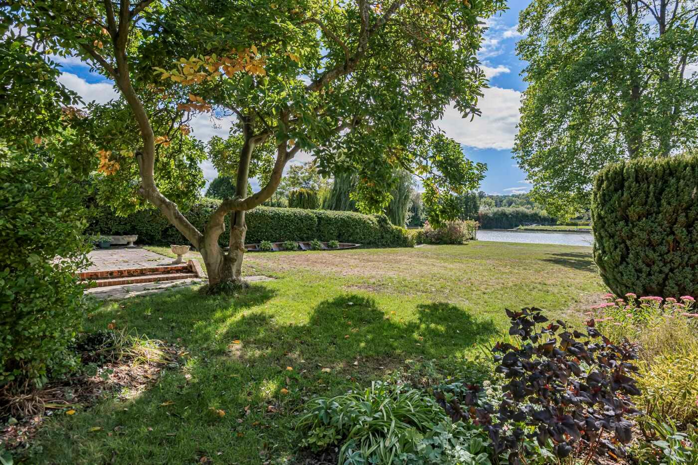 Hambleden, Henley-on-Thames, Buckinghamshire, RG9