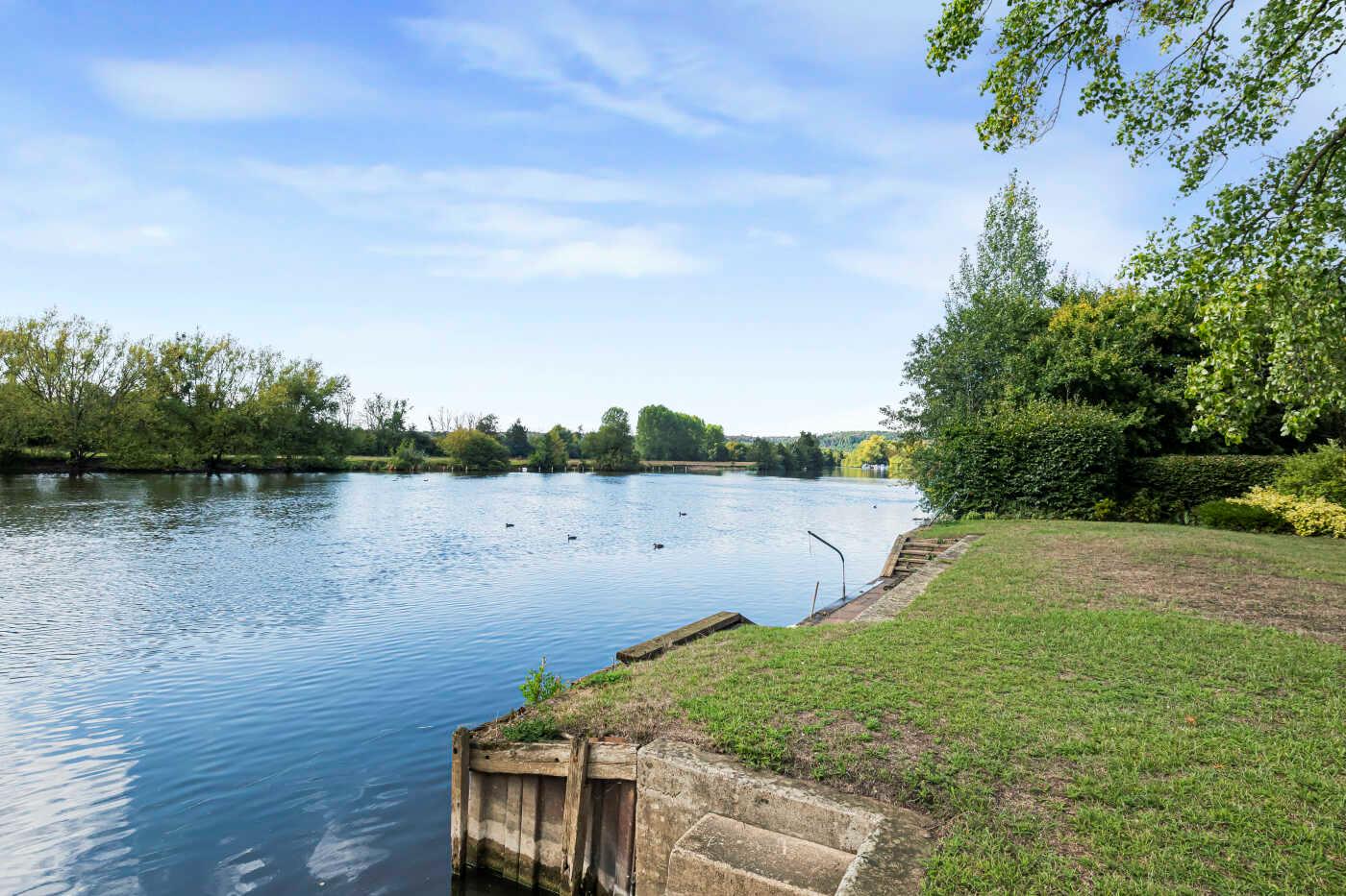 Hambleden, Henley-on-Thames, Buckinghamshire, RG9