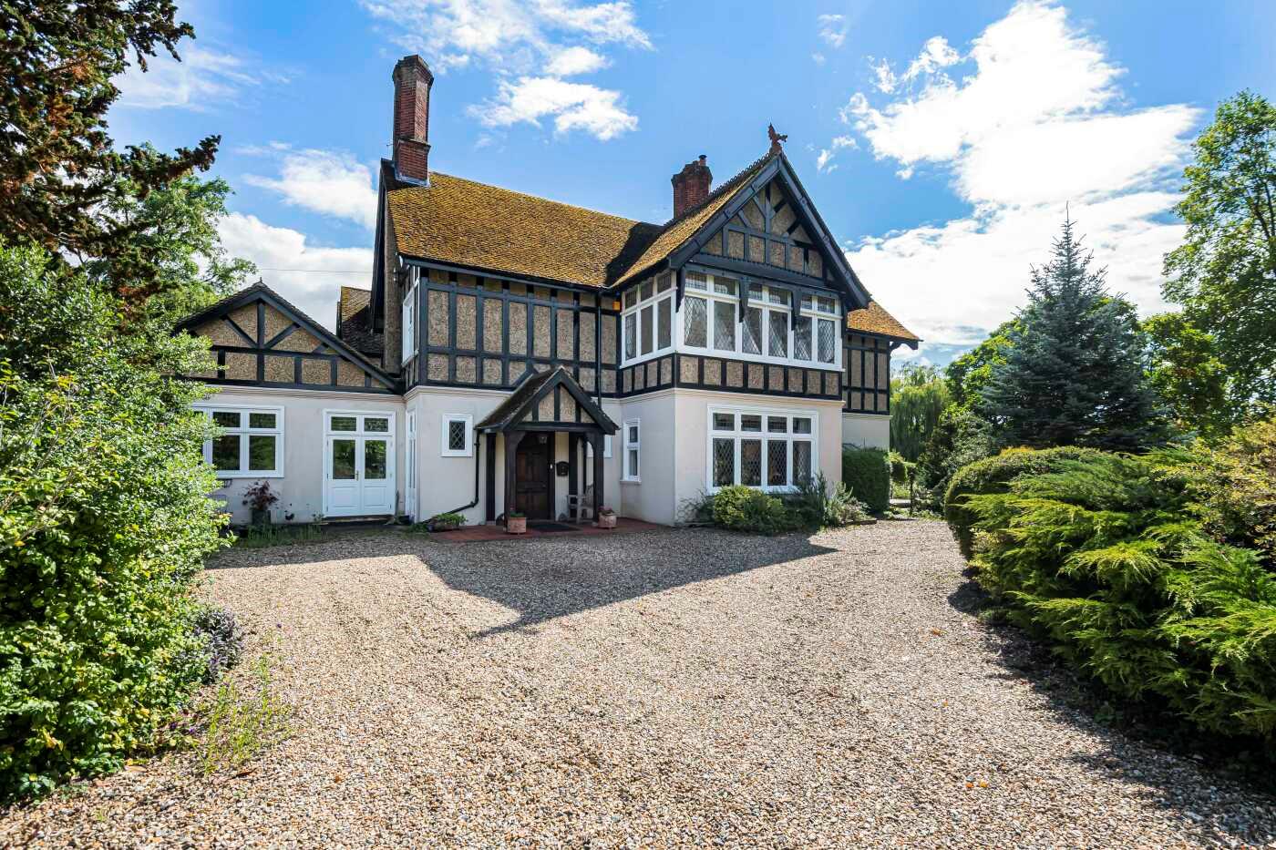 Hambleden, Henley-on-Thames, Buckinghamshire, RG9