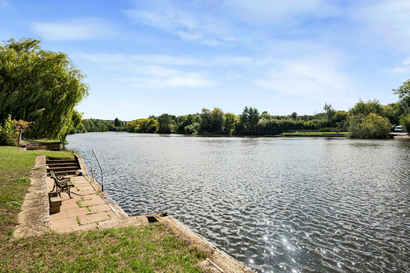 Hambleden, Henley-on-Thames, Buckinghamshire, RG9