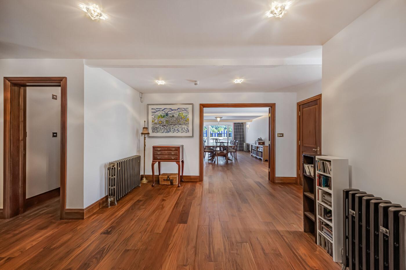 Wharfe Lane, Henley-on-Thames, Oxfordshire RG9
