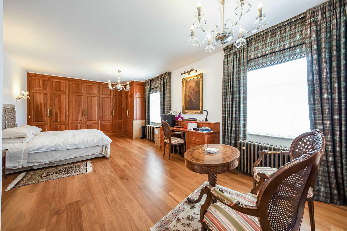 Wharfe Lane, Henley-on-Thames, Oxfordshire RG9