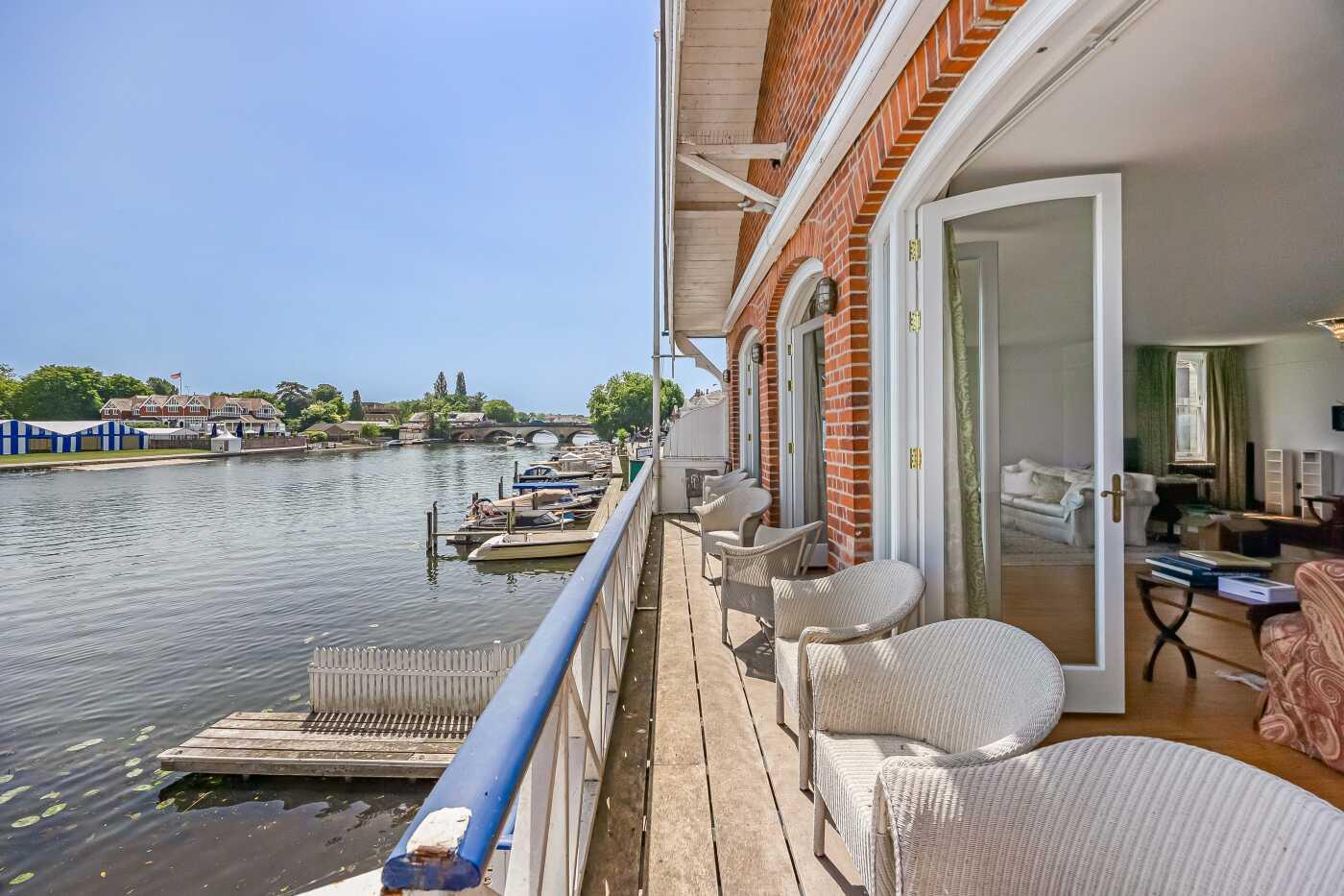 Wharfe Lane, Henley-on-Thames, Oxfordshire RG9