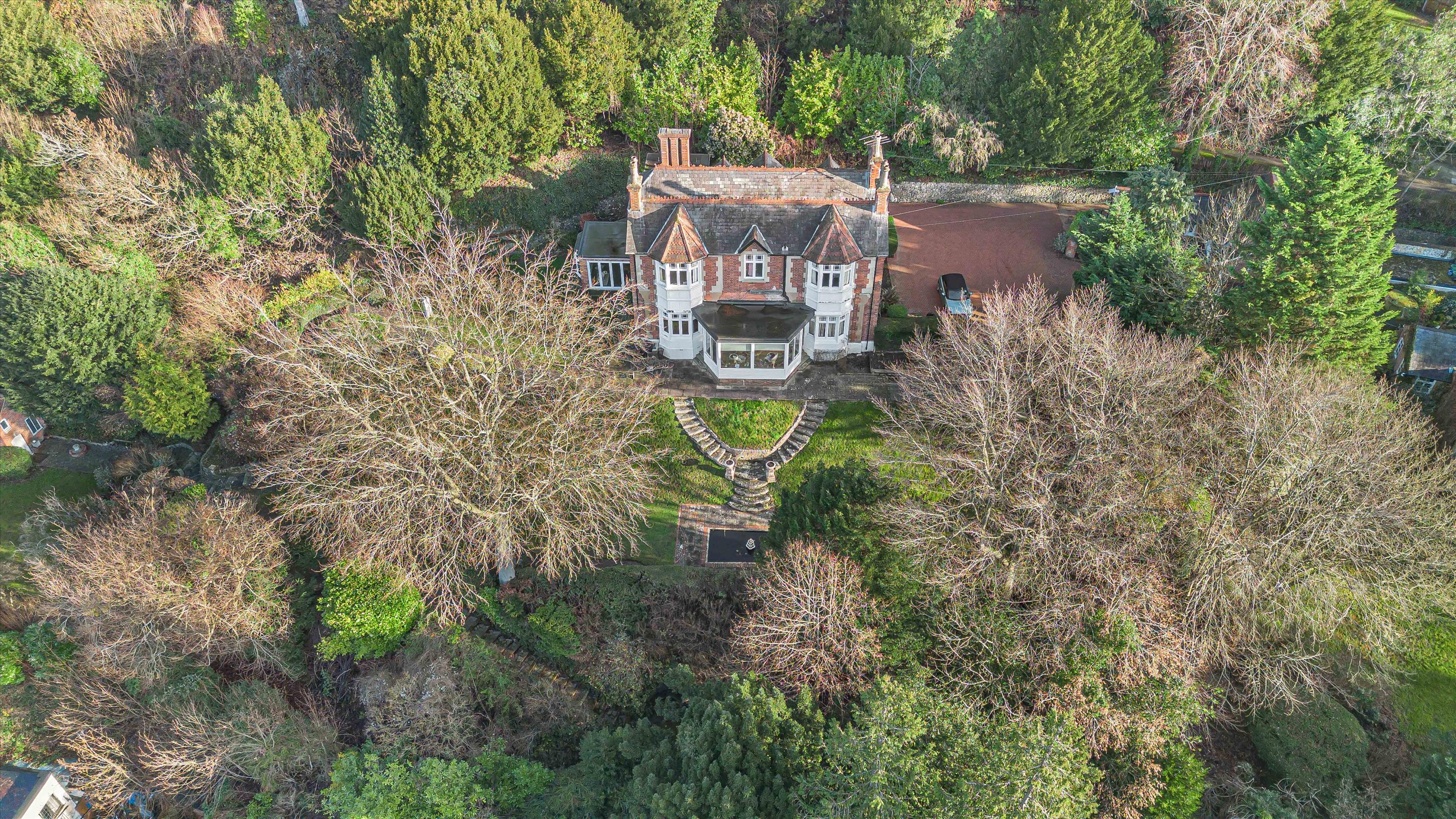 Remenham Hill, Remenham, Henley-on-Thames, Berkshire, RG9