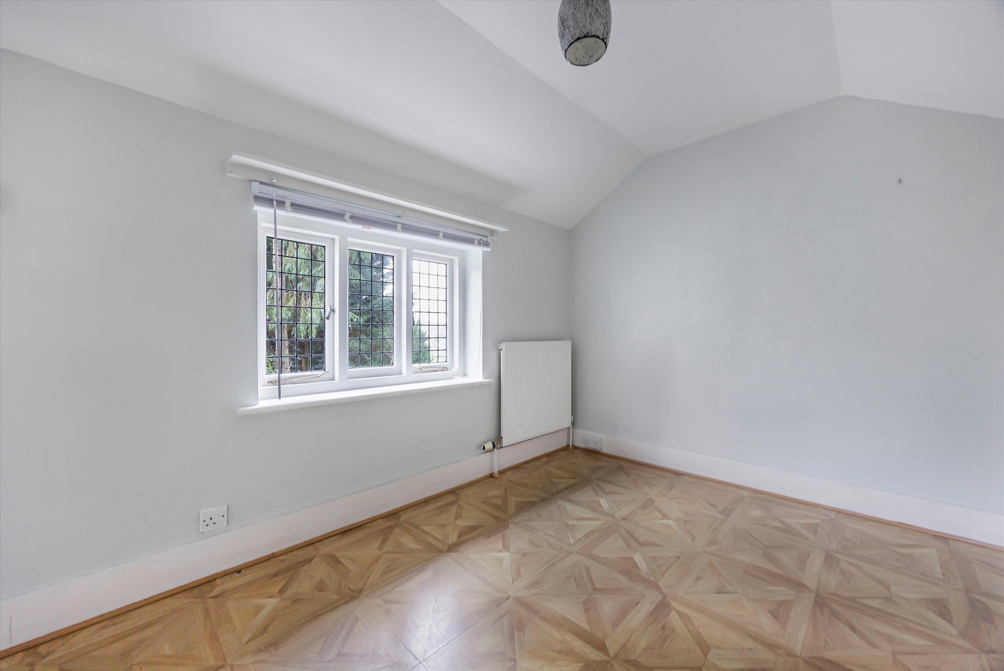 Remenham Hill, Remenham, Henley-on-Thames, Berkshire, RG9