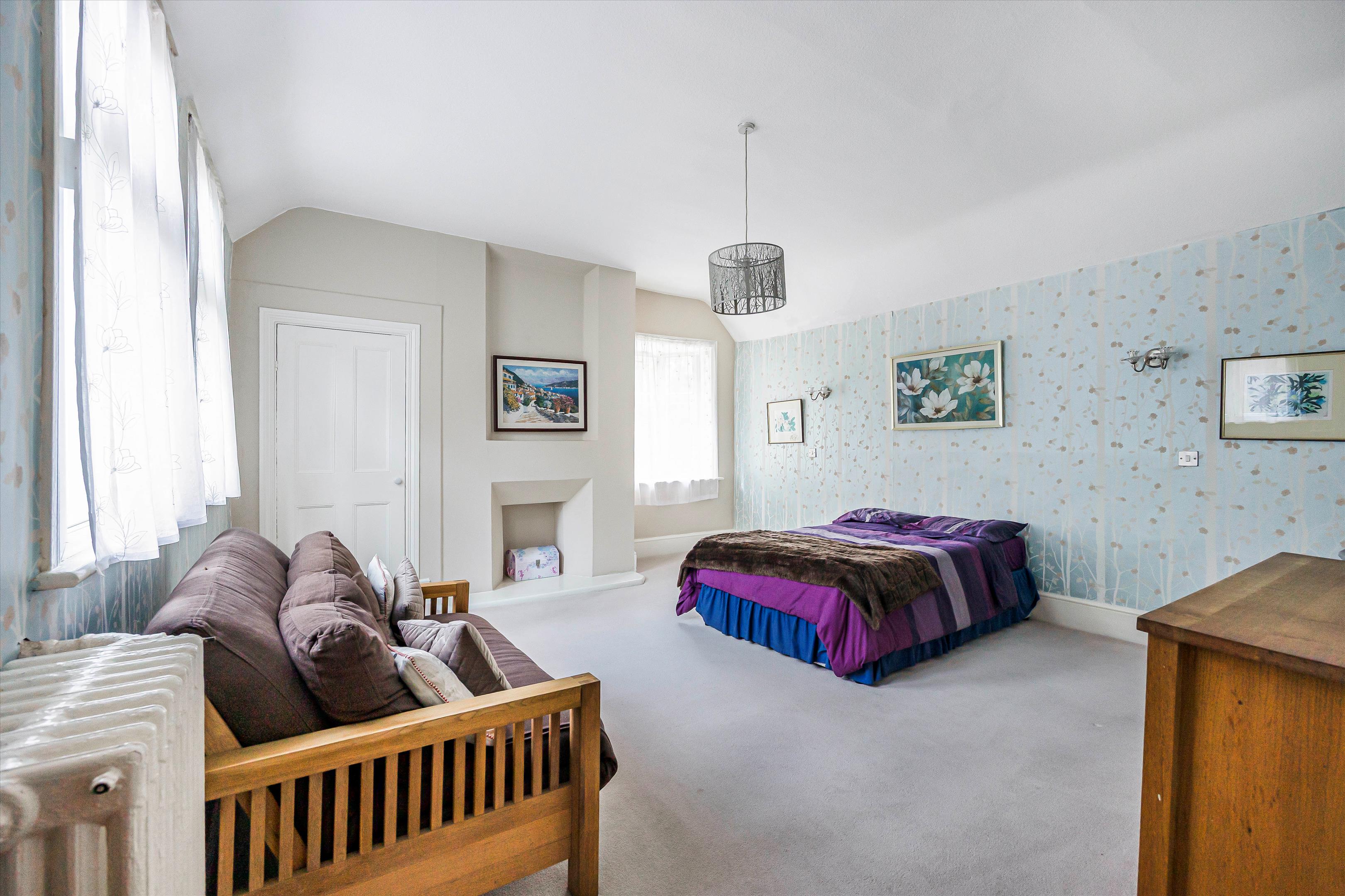 Remenham Hill, Remenham, Henley-on-Thames, Berkshire, RG9