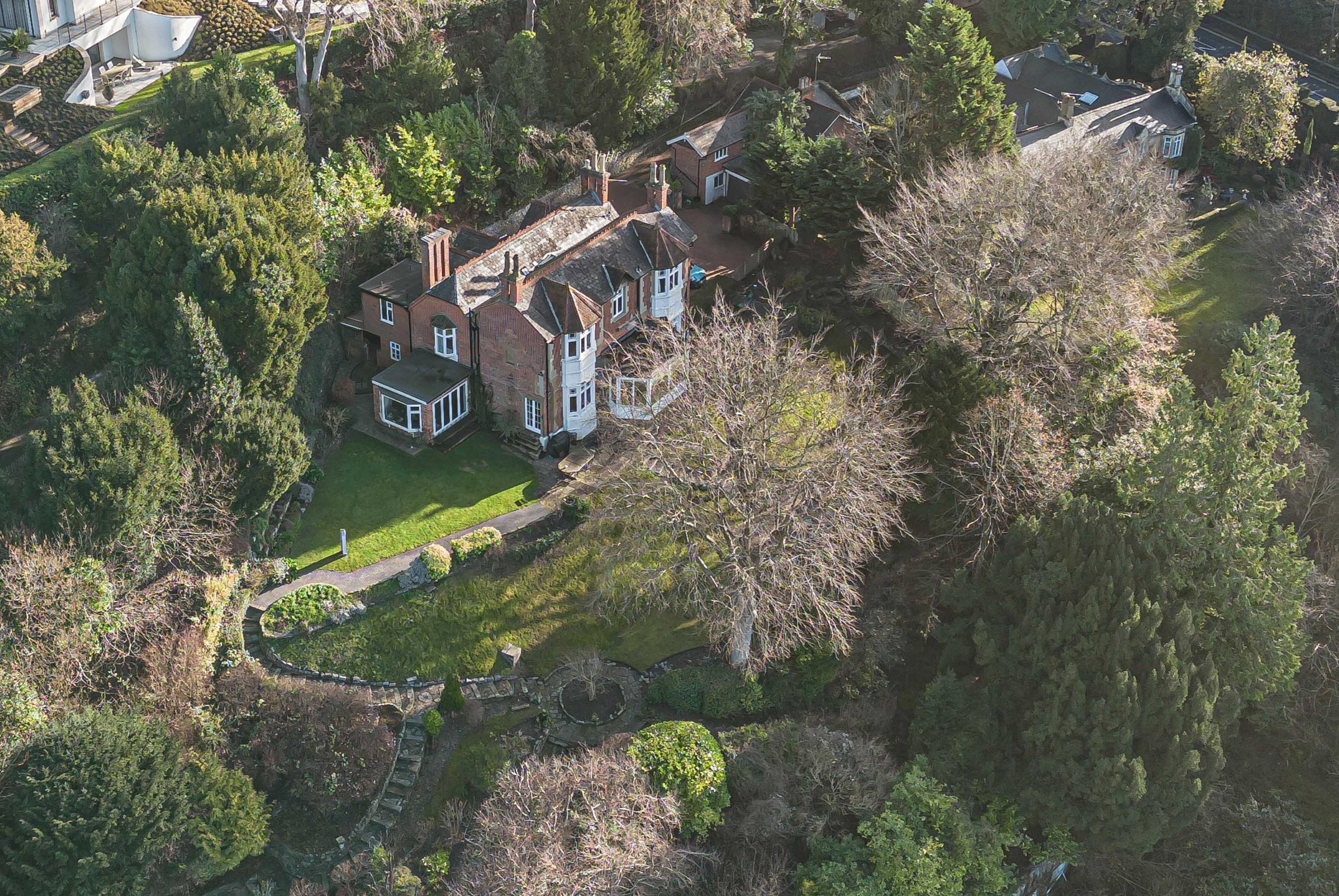 Remenham Hill, Remenham, Henley-on-Thames, Berkshire, RG9