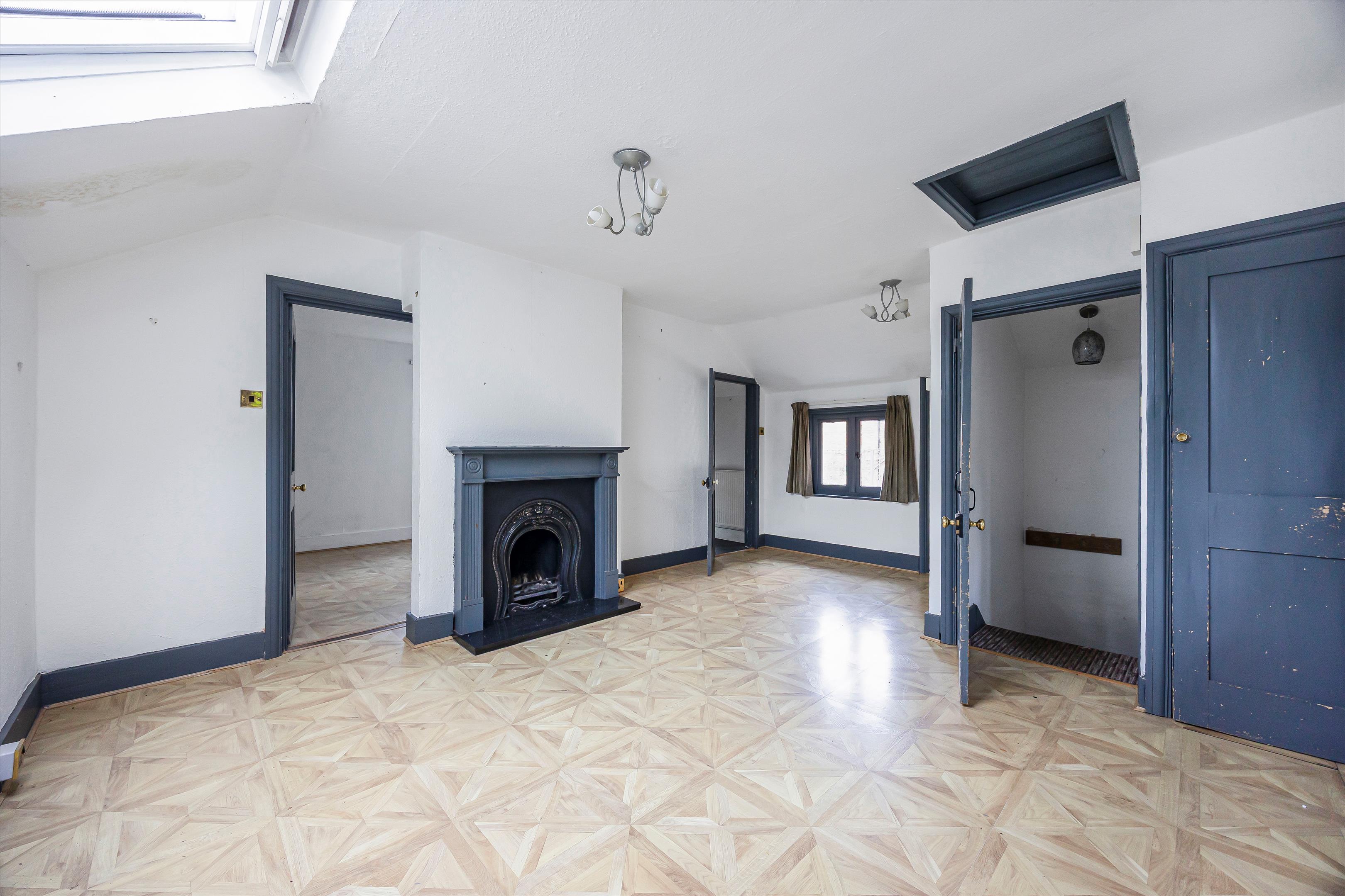 Remenham Hill, Remenham, Henley-on-Thames, Berkshire, RG9