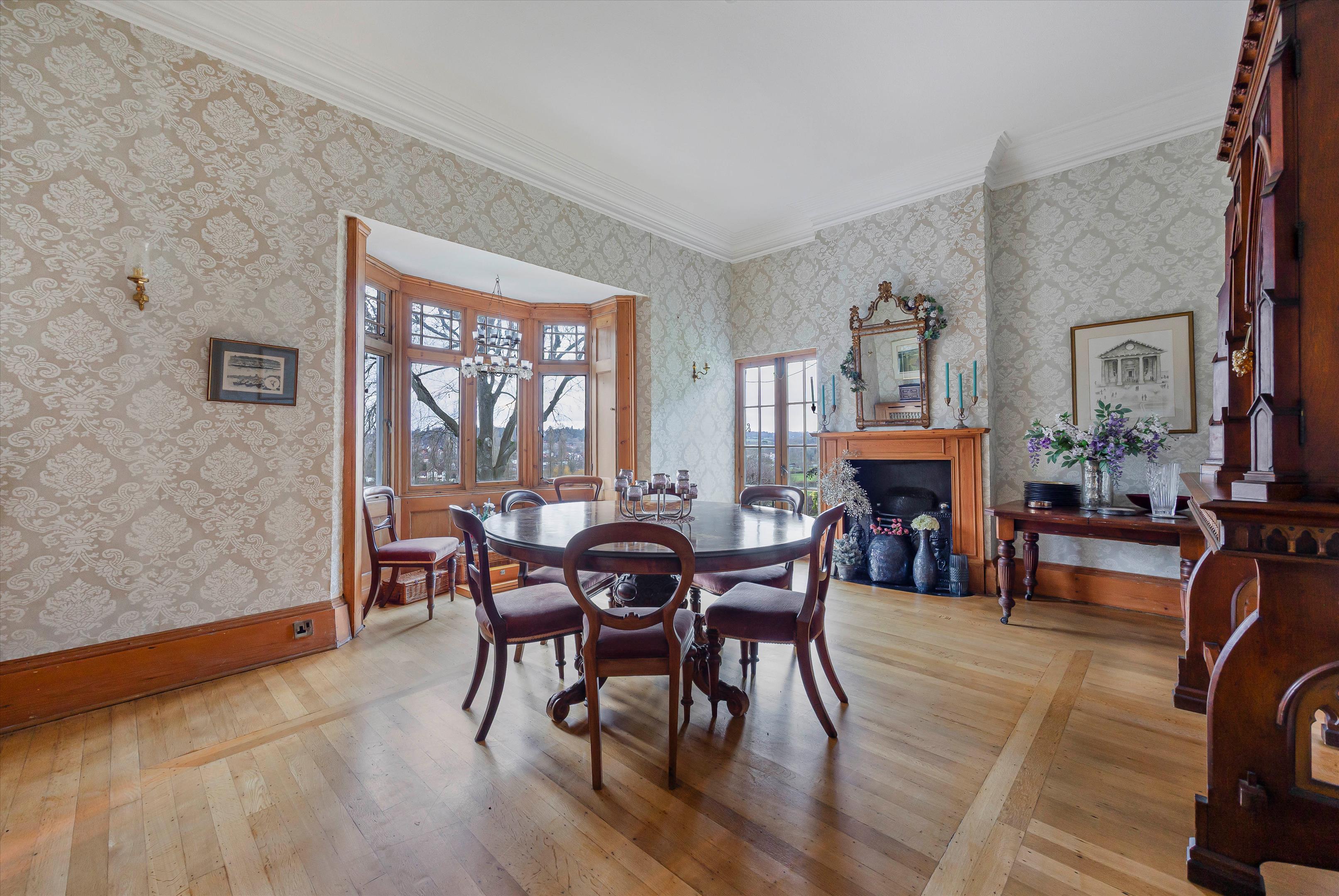 Remenham Hill, Remenham, Henley-on-Thames, Berkshire, RG9