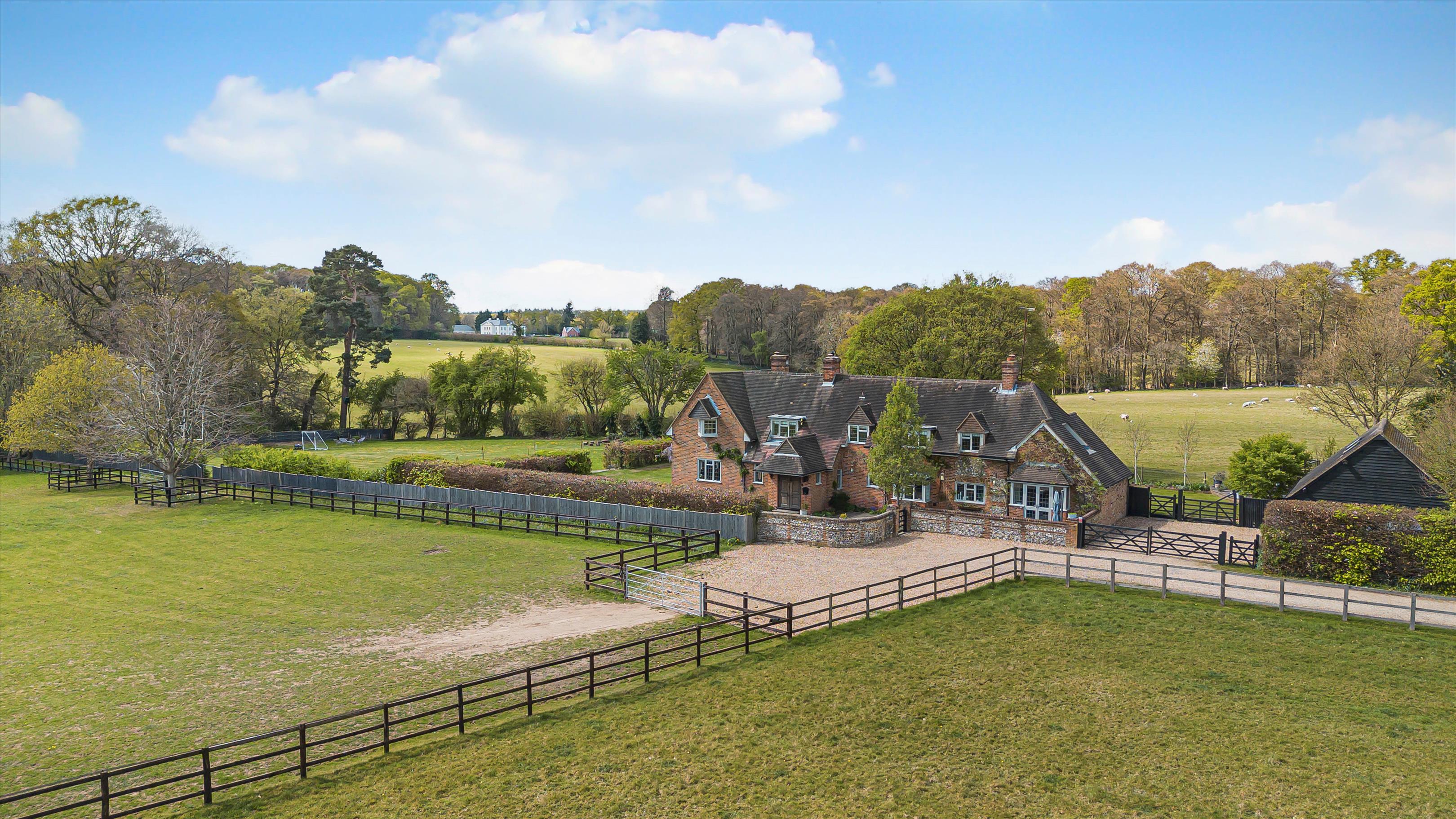 Rocky Lane, Rotherfield Greys, Henley-on-Thames, RG9