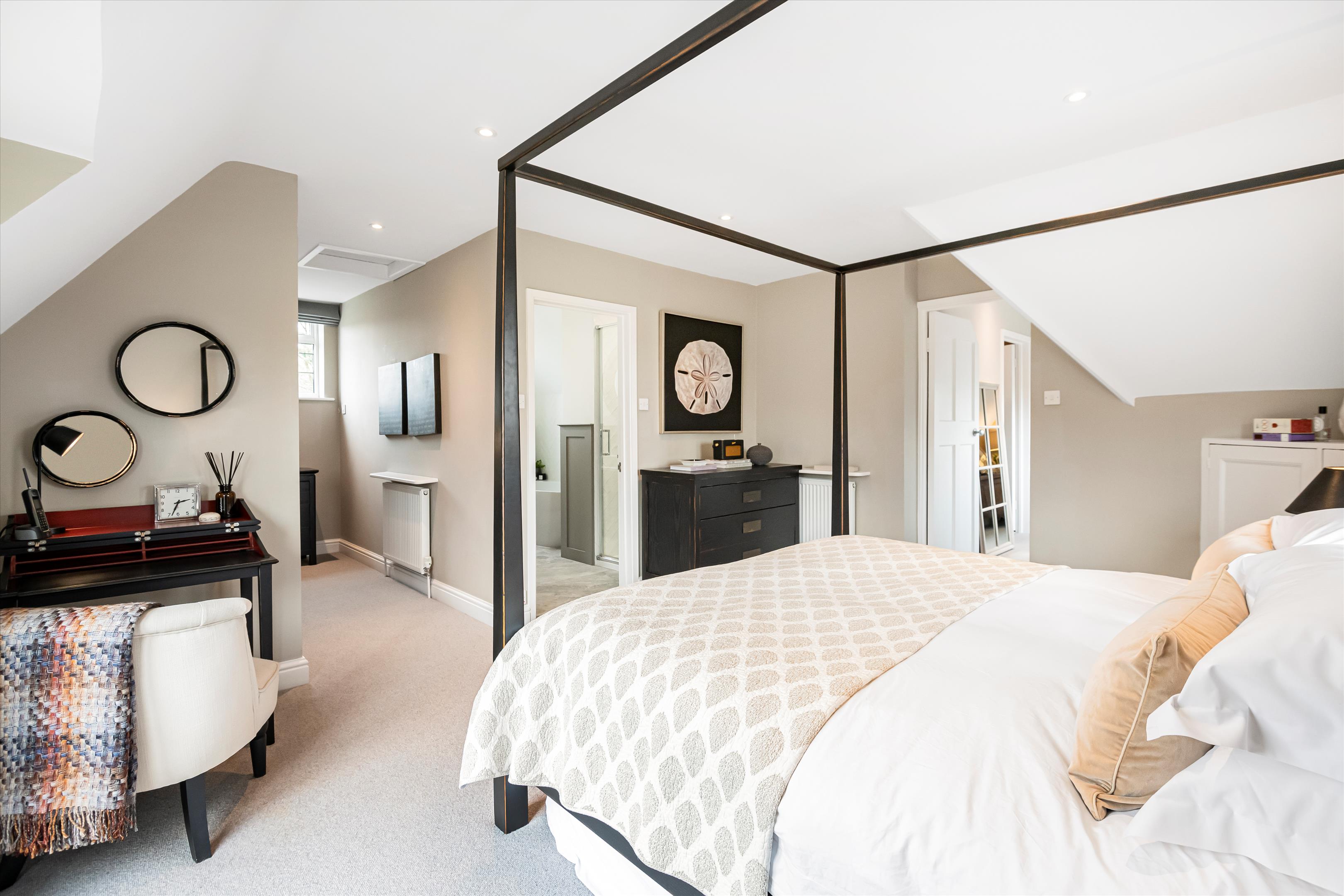 Rocky Lane, Rotherfield Greys, Henley-on-Thames, RG9