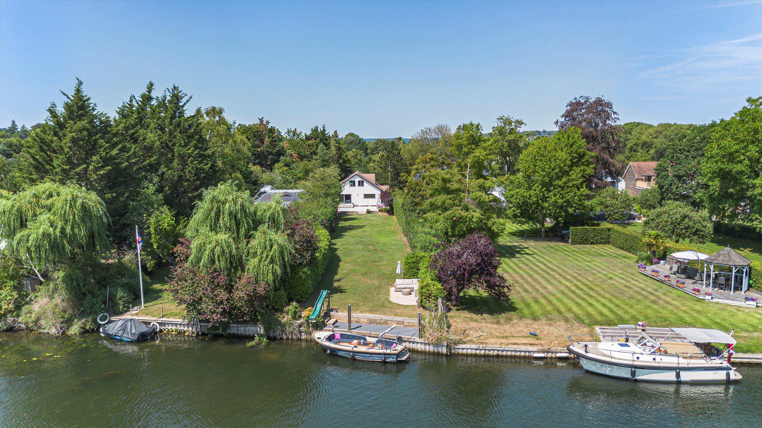 Mill Lane, Shiplake, Henley-on-Thames, Oxfordshire RG9