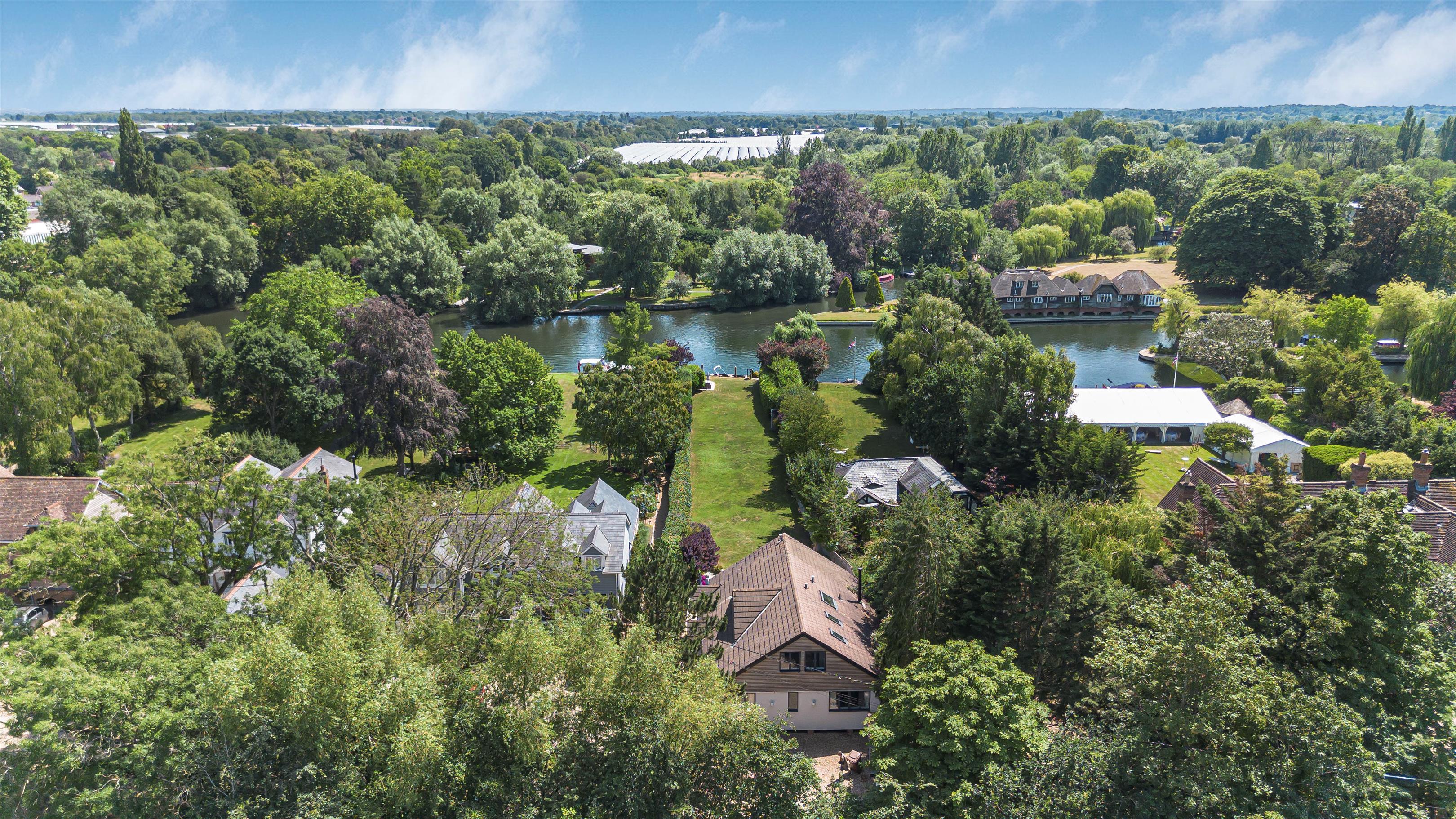 Mill Lane, Shiplake, Henley-on-Thames, Oxfordshire RG9