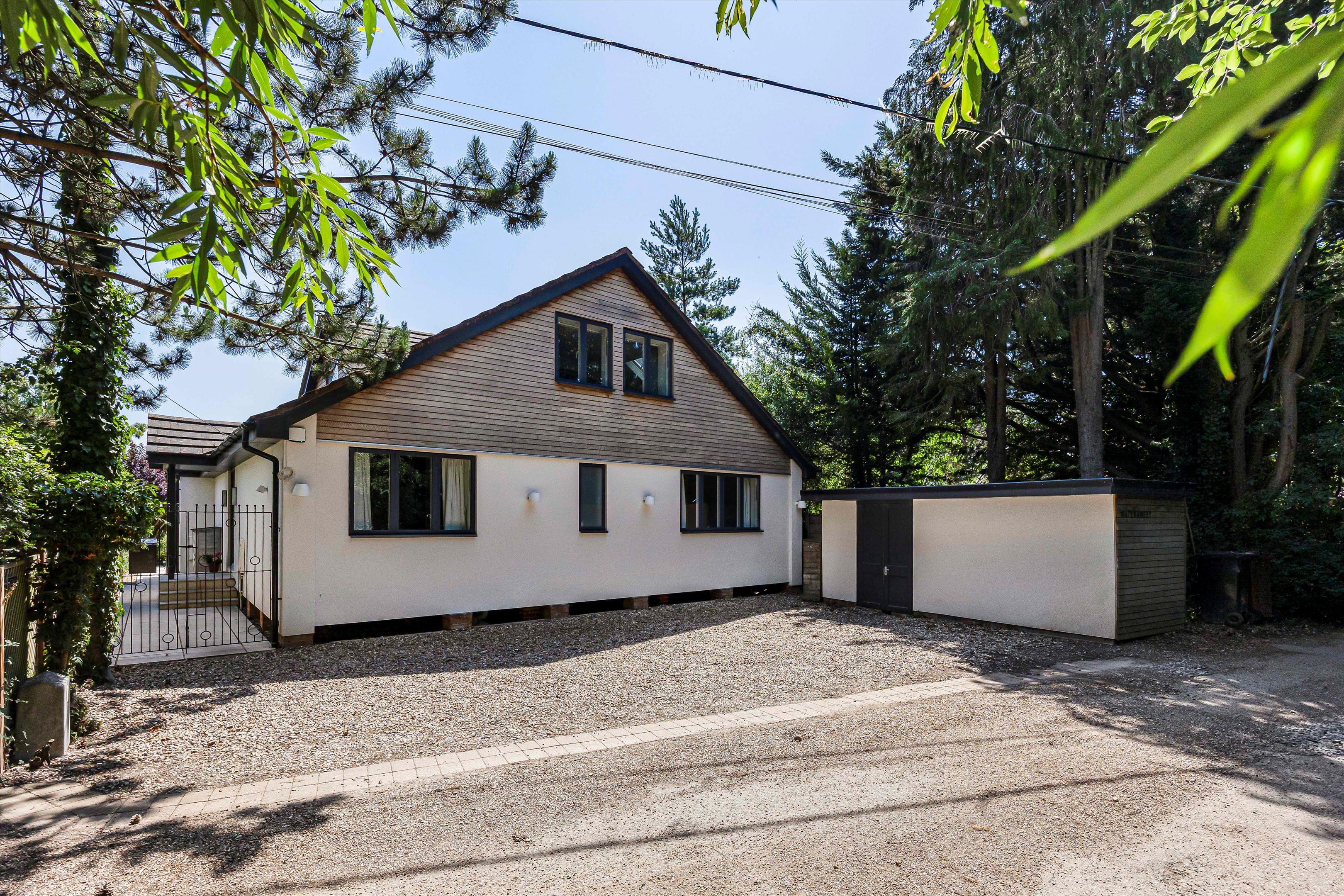 Mill Lane, Shiplake, Henley-on-Thames, Oxfordshire RG9