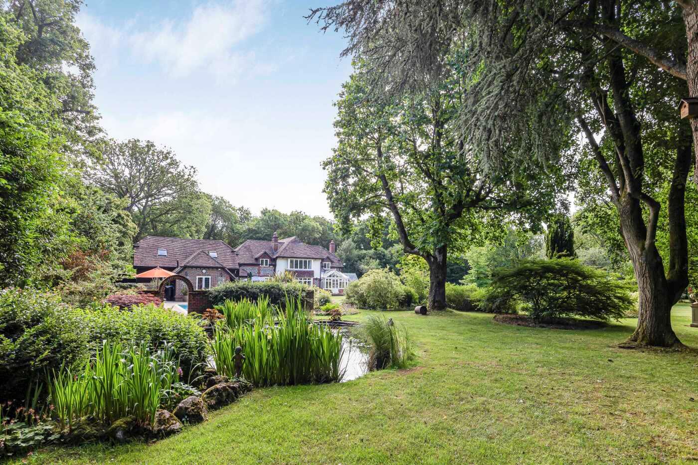 Highmoor, Henley-on-Thames, Oxfordshire RG9