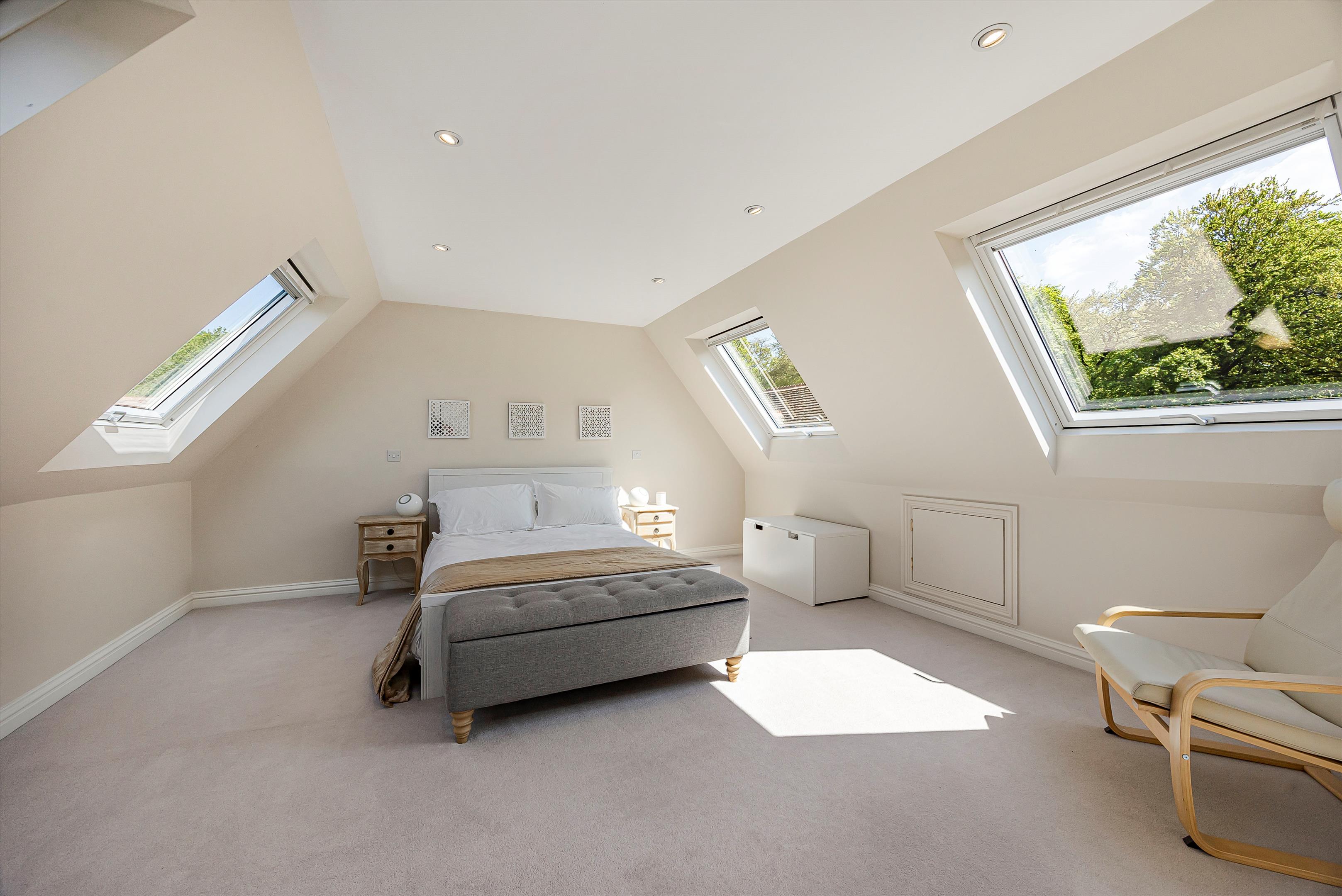 Hazel Grove, Kingwood, Henley-on-Thames, Oxfordshire RG9