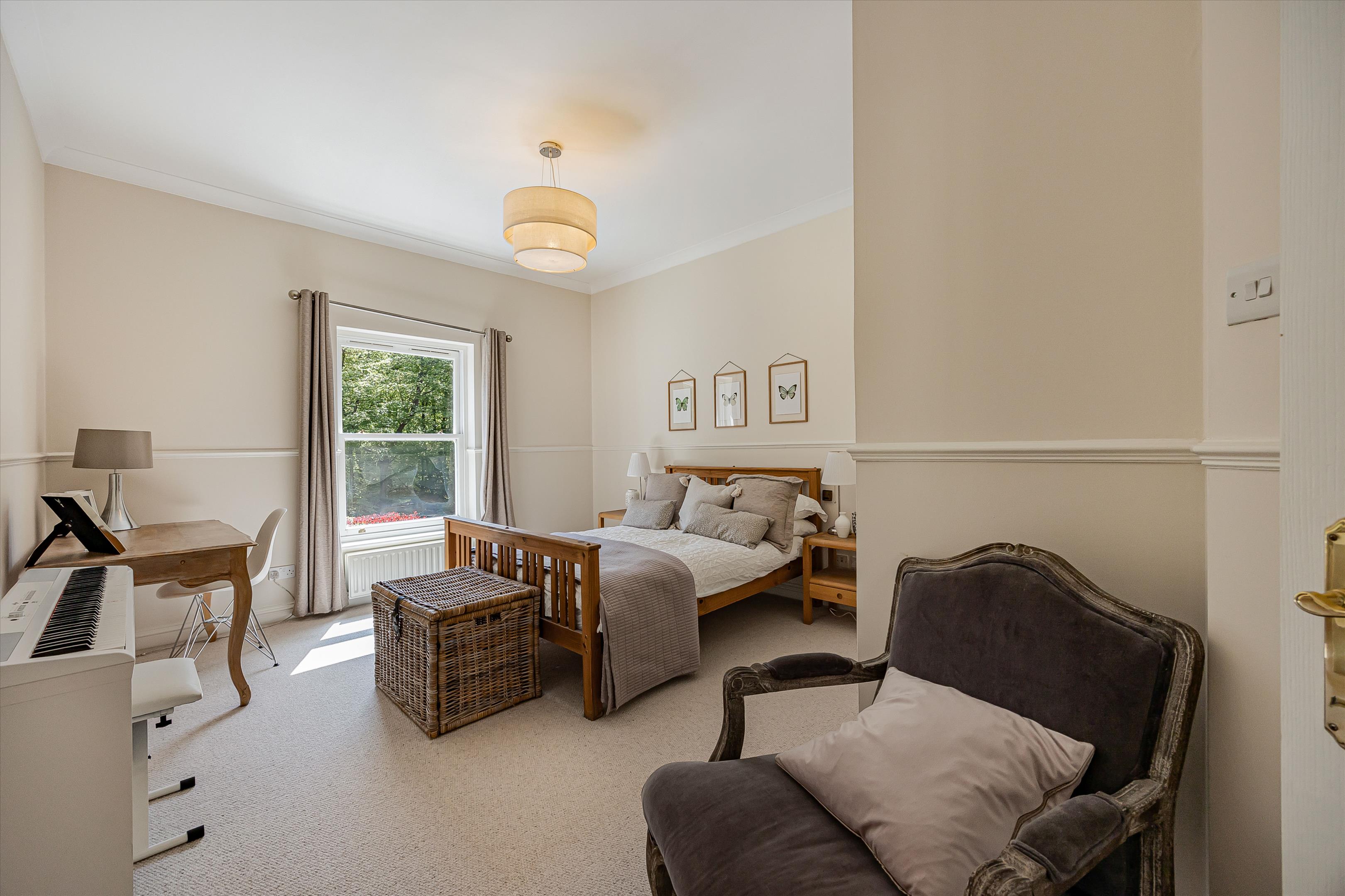 Hazel Grove, Kingwood, Henley-on-Thames, Oxfordshire RG9