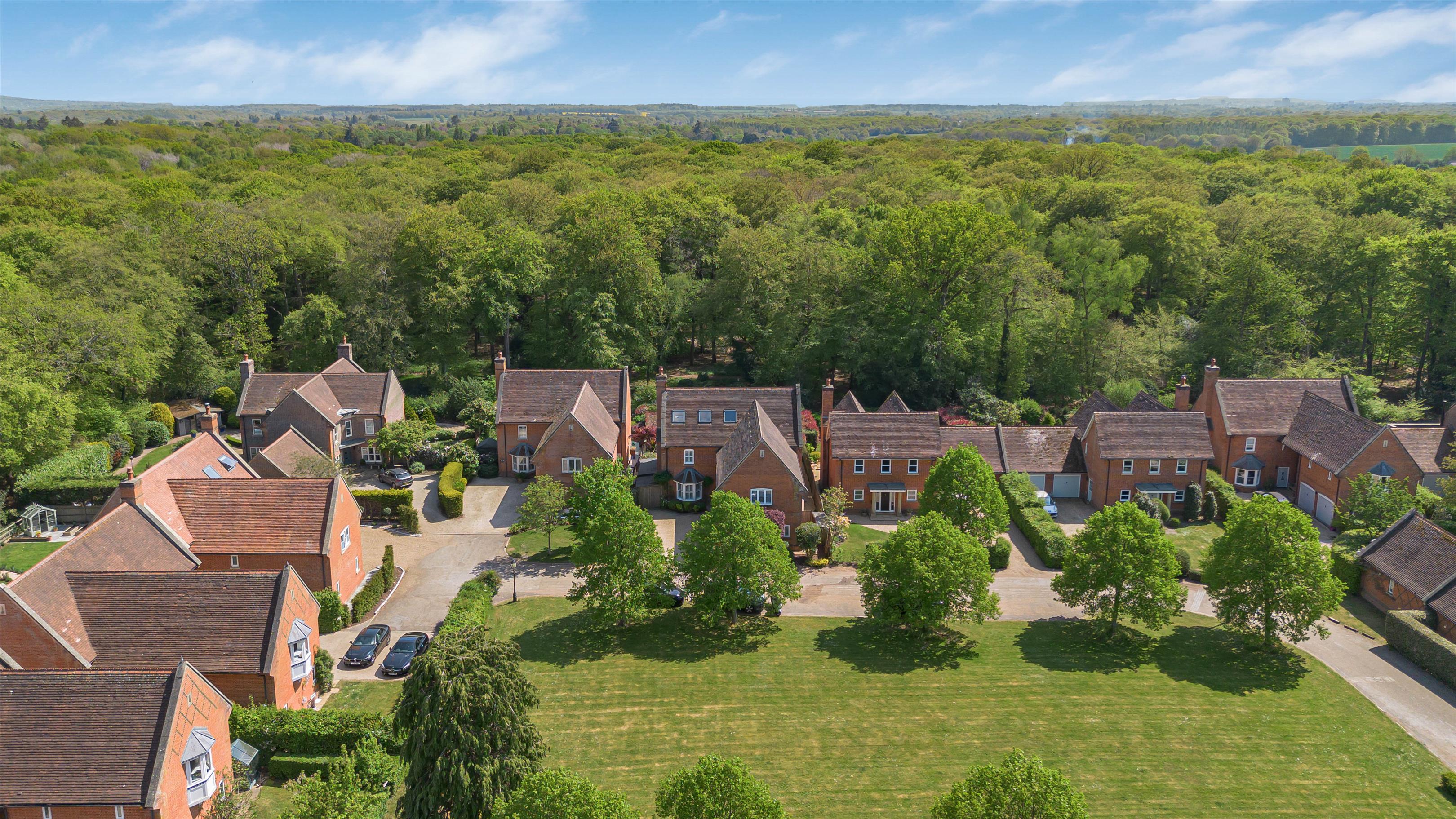 Hazel Grove, Kingwood, Henley-on-Thames, Oxfordshire RG9
