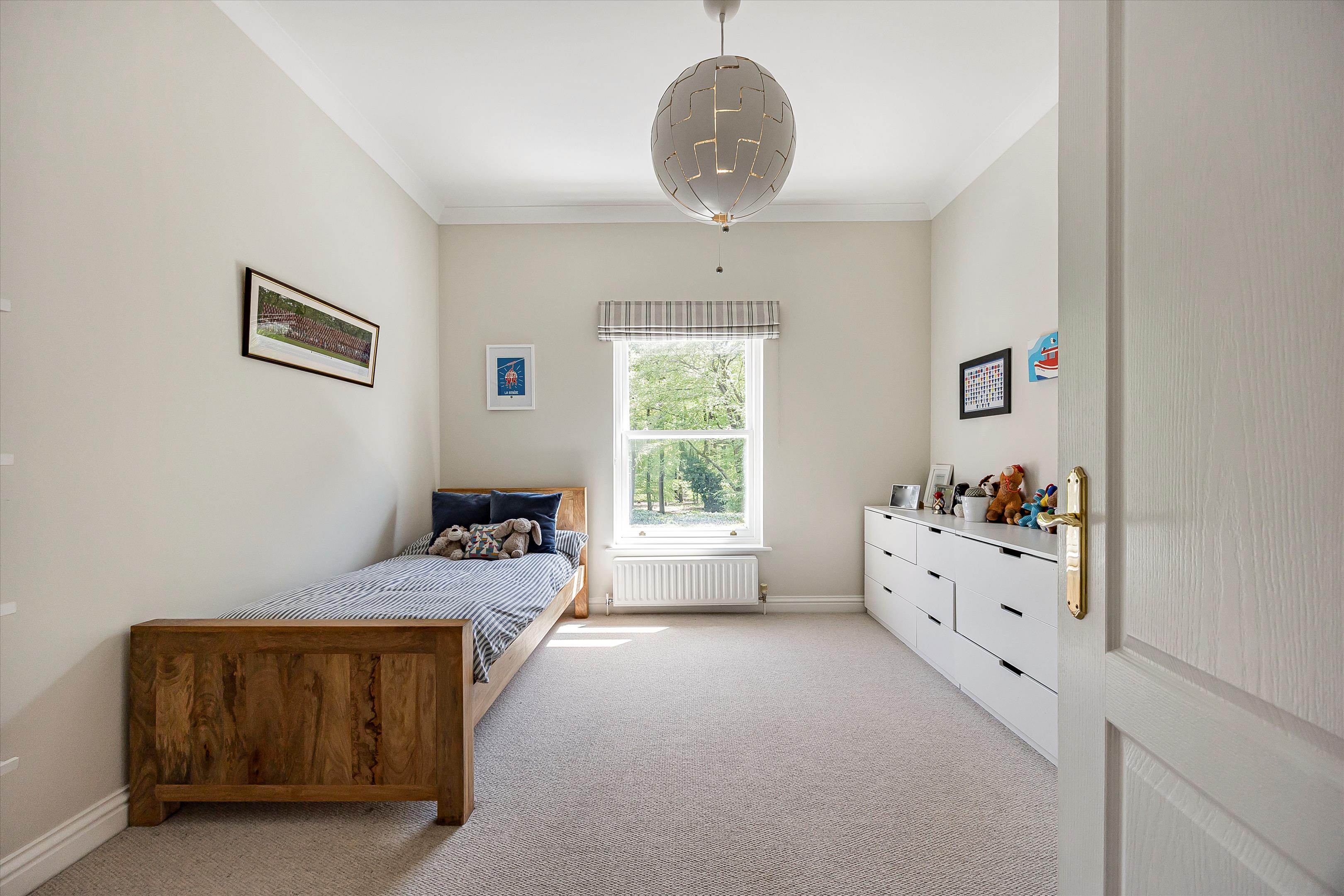 Hazel Grove, Kingwood, Henley-on-Thames, Oxfordshire RG9