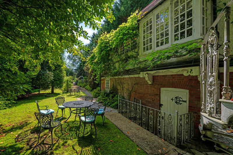 Quarrywood Road, Marlow, Berkshire SL7