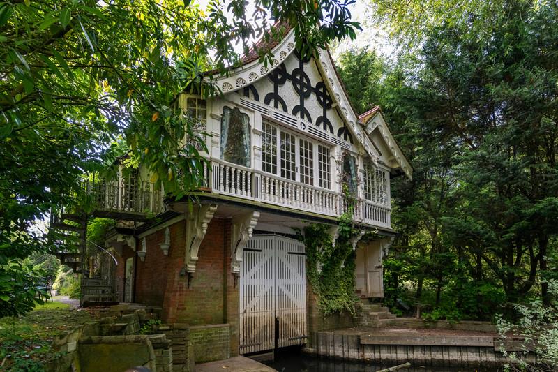Quarrywood Road, Marlow, Berkshire SL7