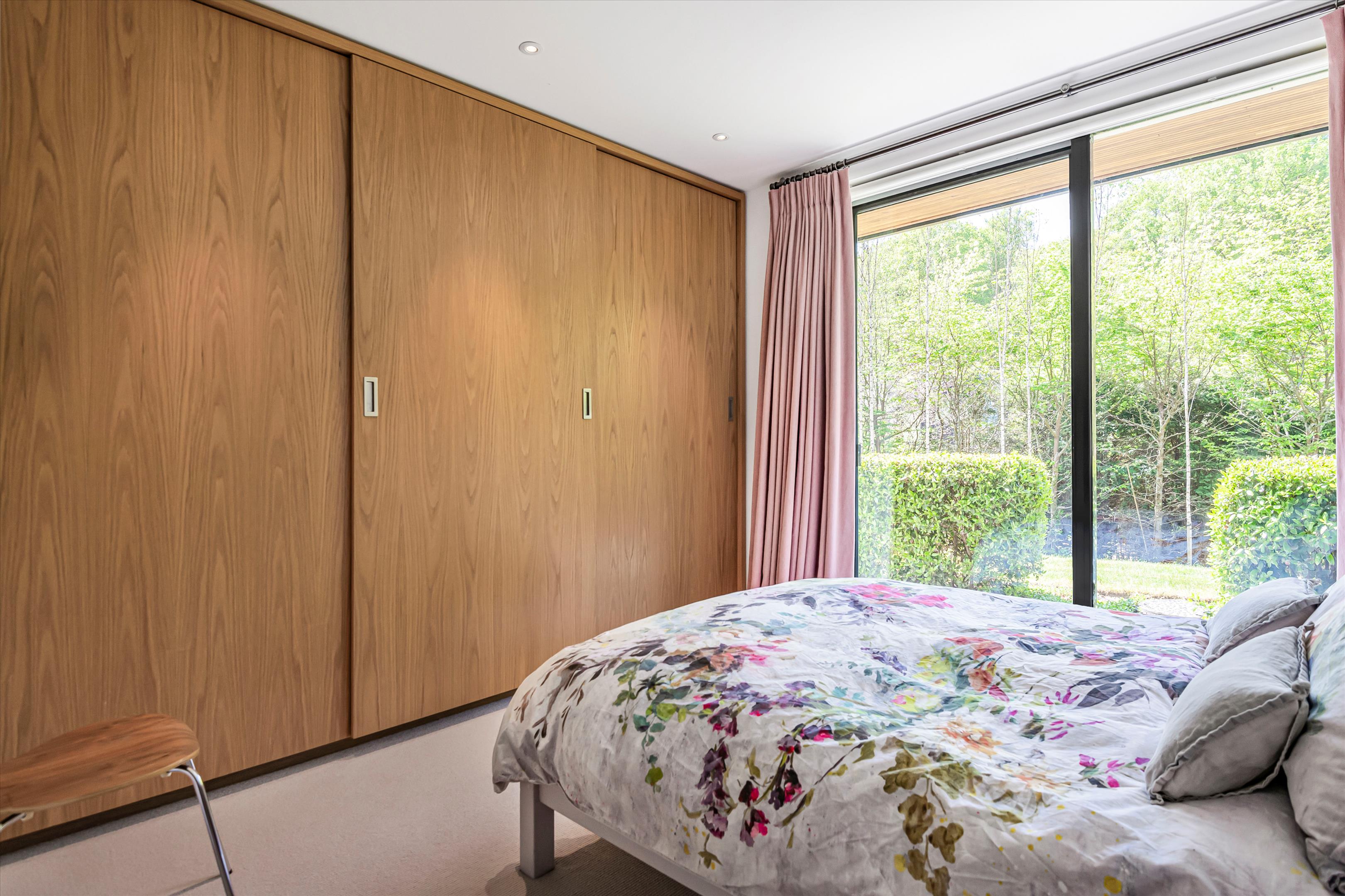 Newnham Hill, Henley-on-Thames, RG9