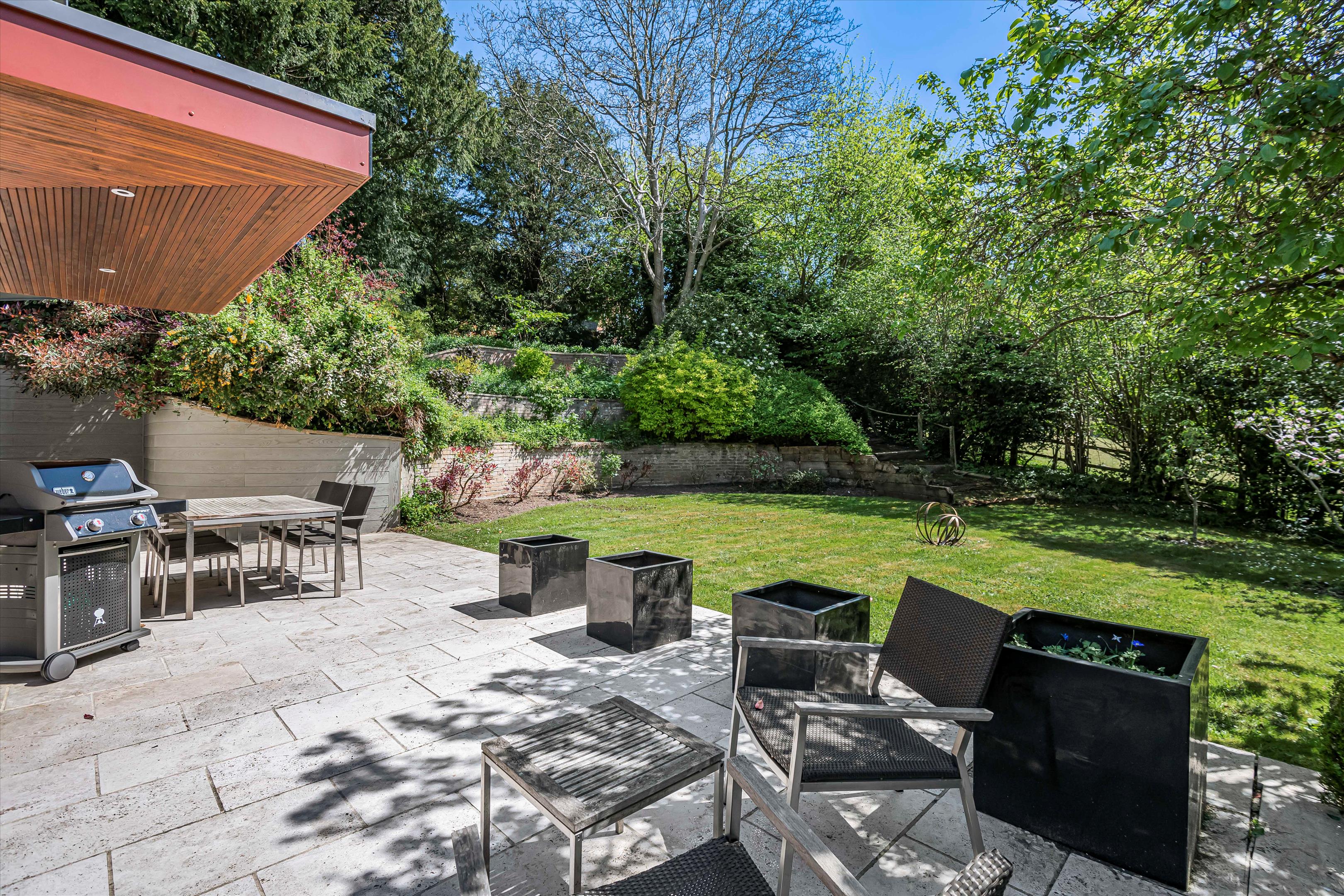 Newnham Hill, Henley-on-Thames, RG9