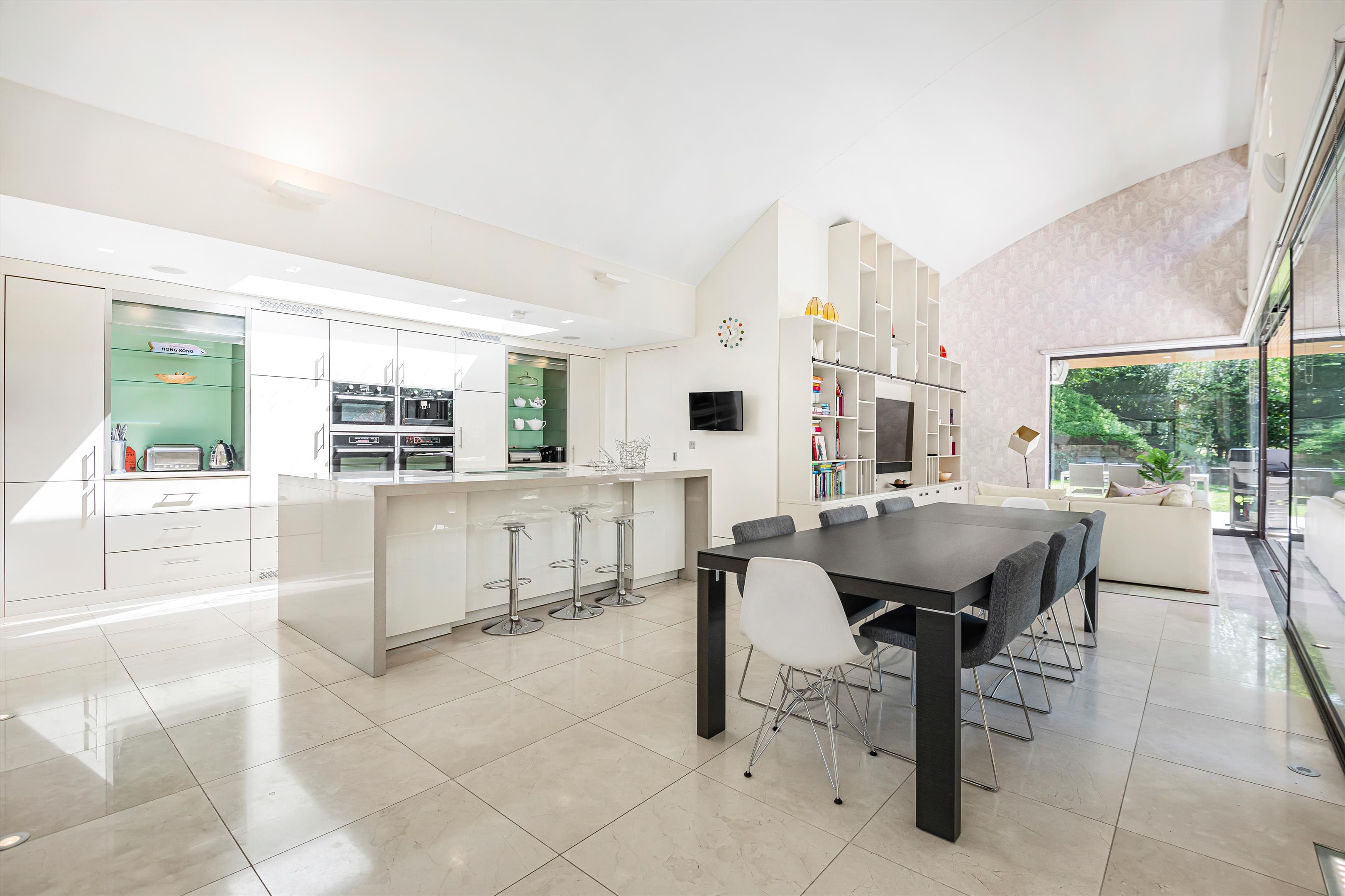 Newnham Hill, Henley-on-Thames, RG9