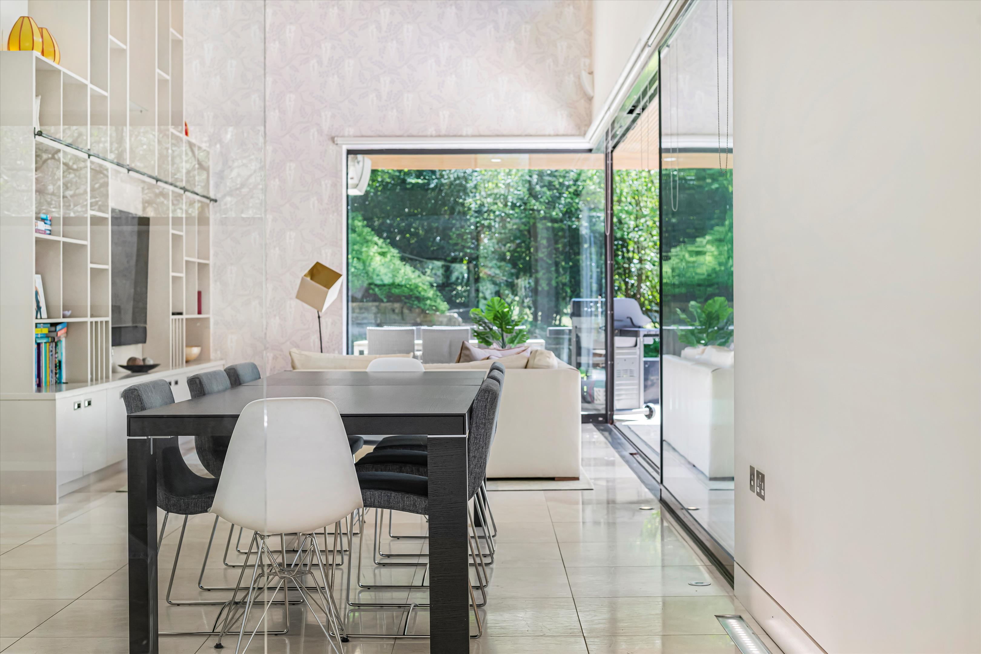Newnham Hill, Henley-on-Thames, RG9