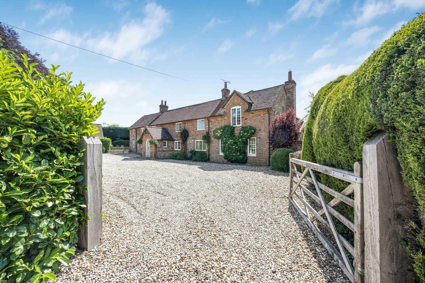 Russells Water, Henley-on-Thames RG9