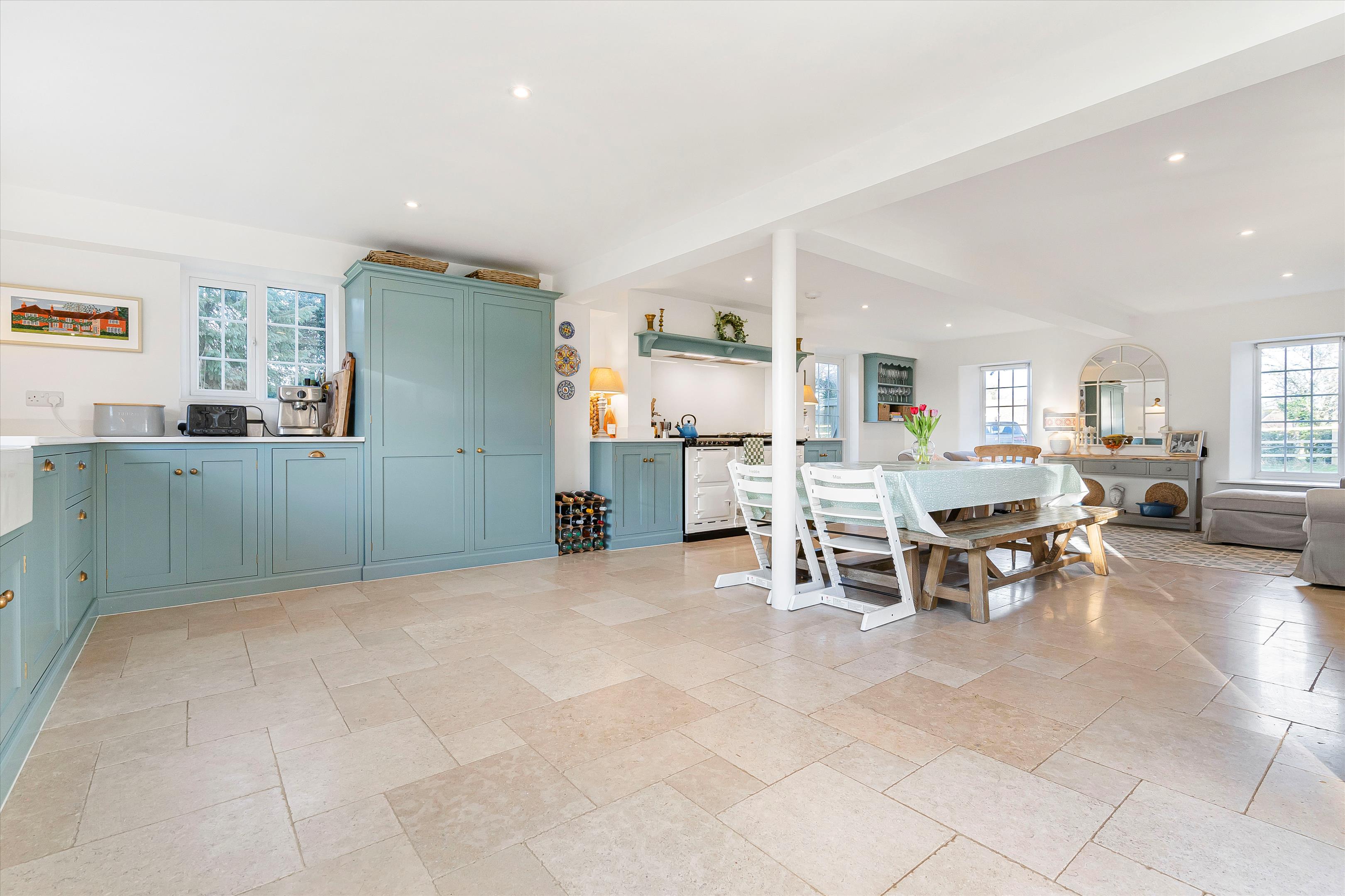 Russells Water, Henley-on-Thames RG9