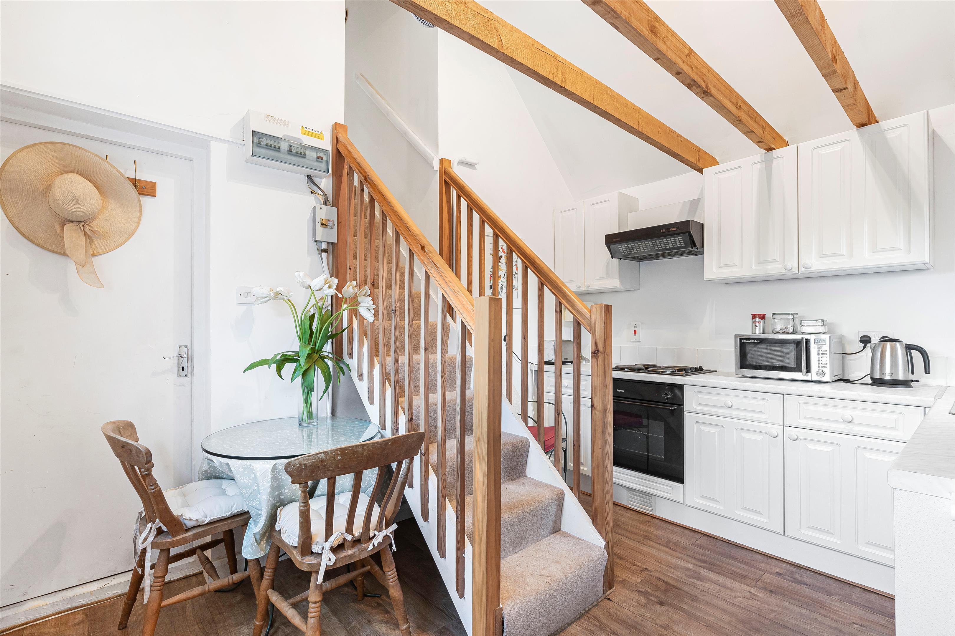 Russells Water, Henley-on-Thames RG9