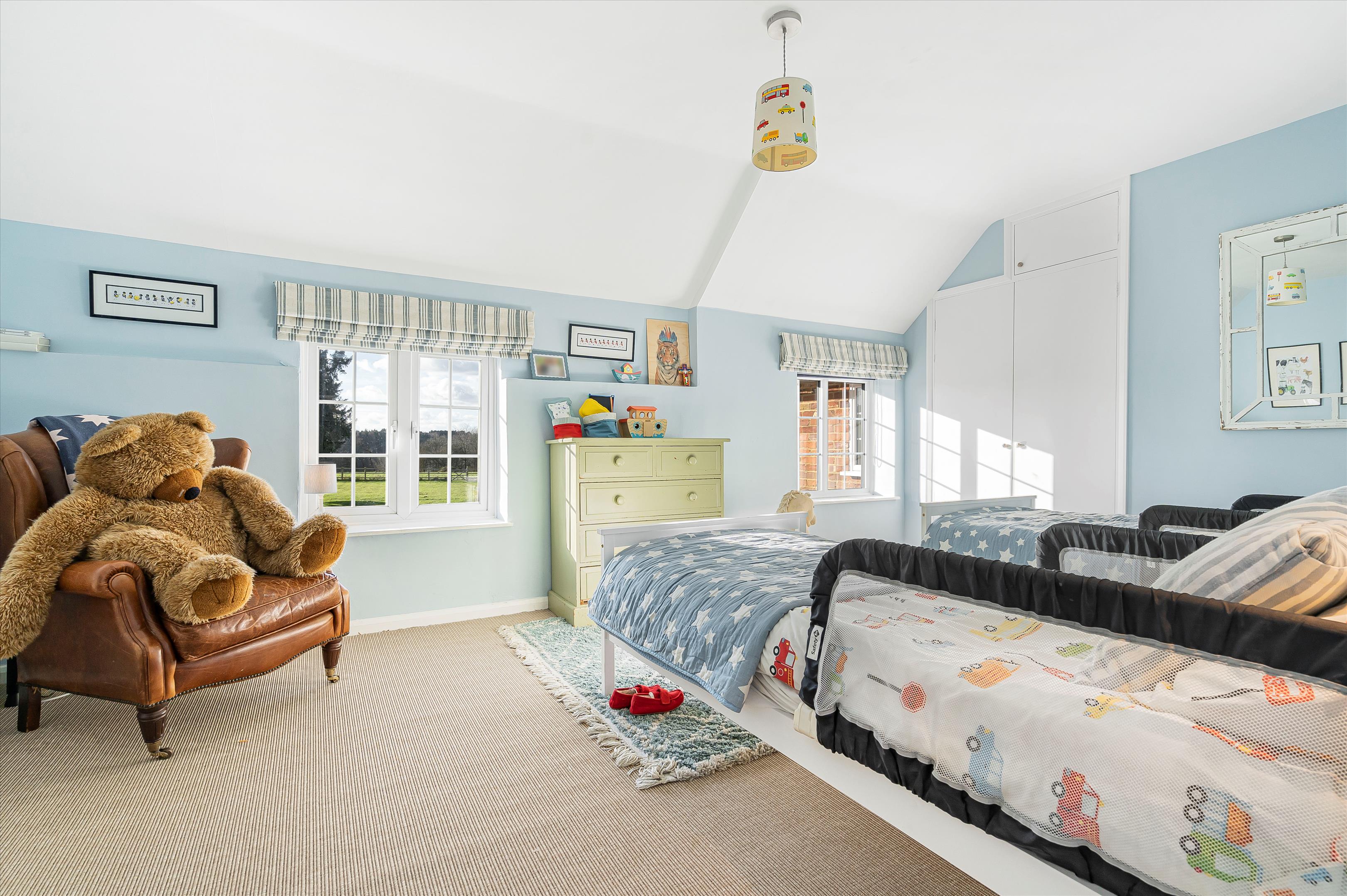 Russells Water, Henley-on-Thames RG9