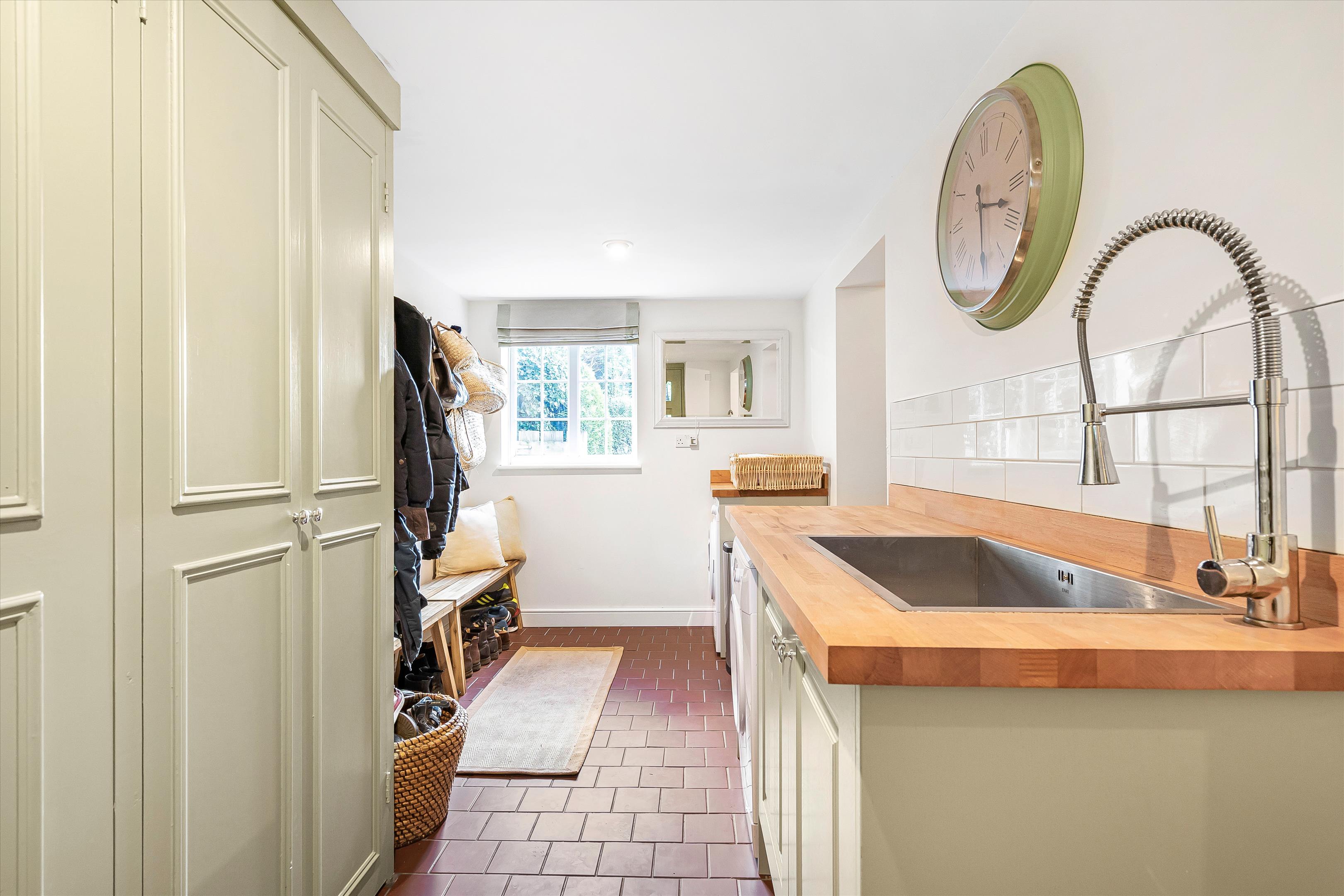 Russells Water, Henley-on-Thames RG9