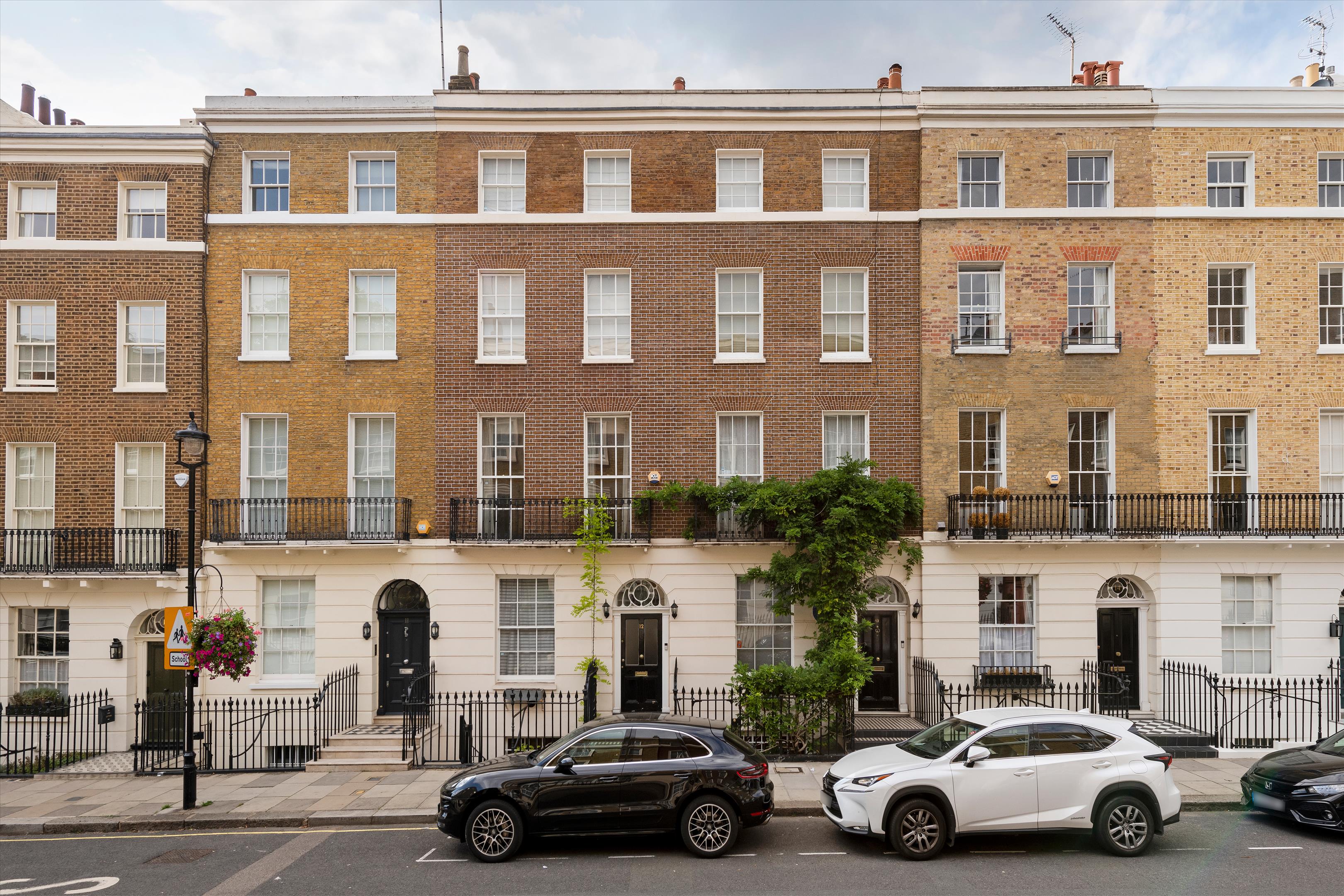 Albion Street, Hyde Park, London, W2