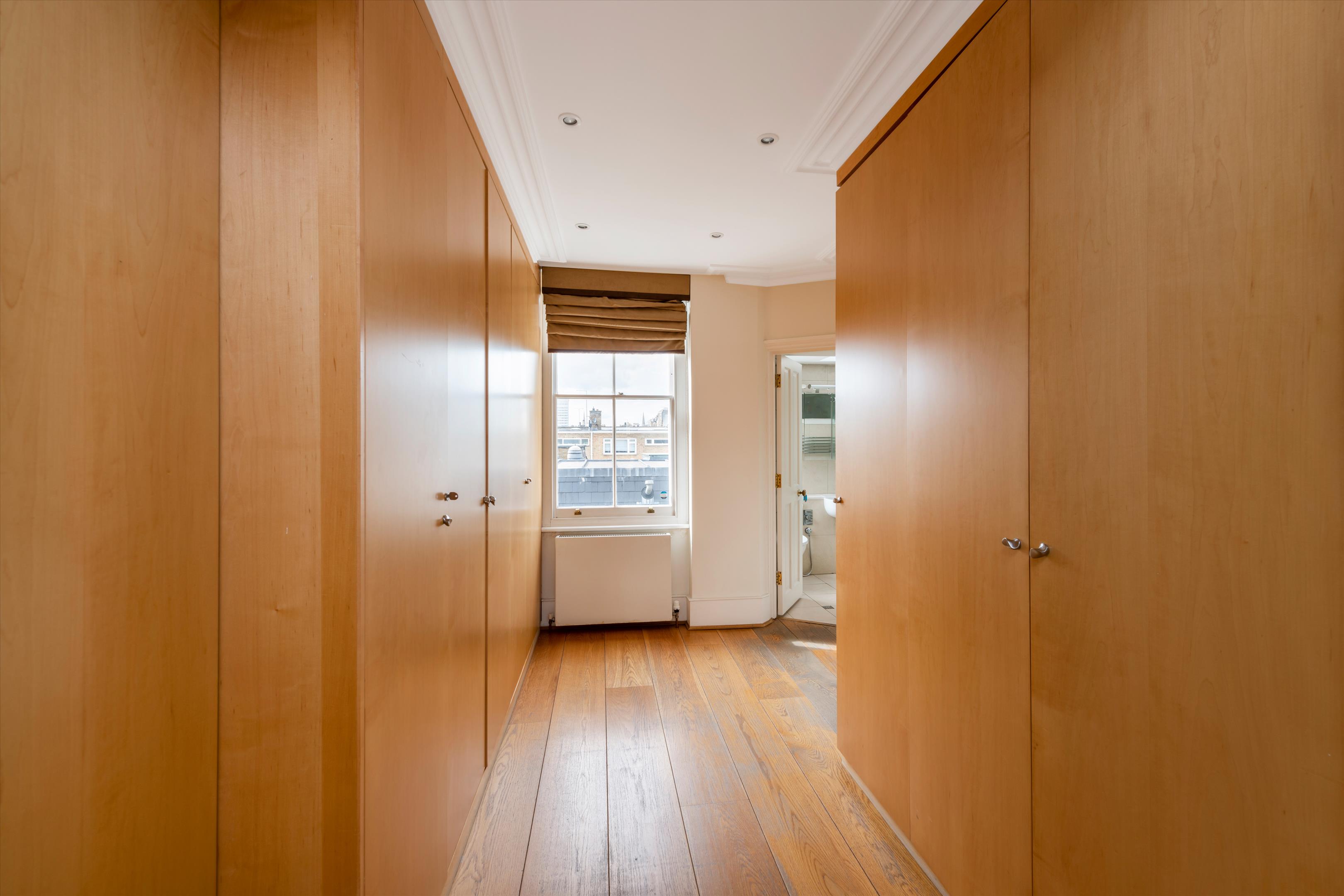 Albion Street, Hyde Park, London, W2