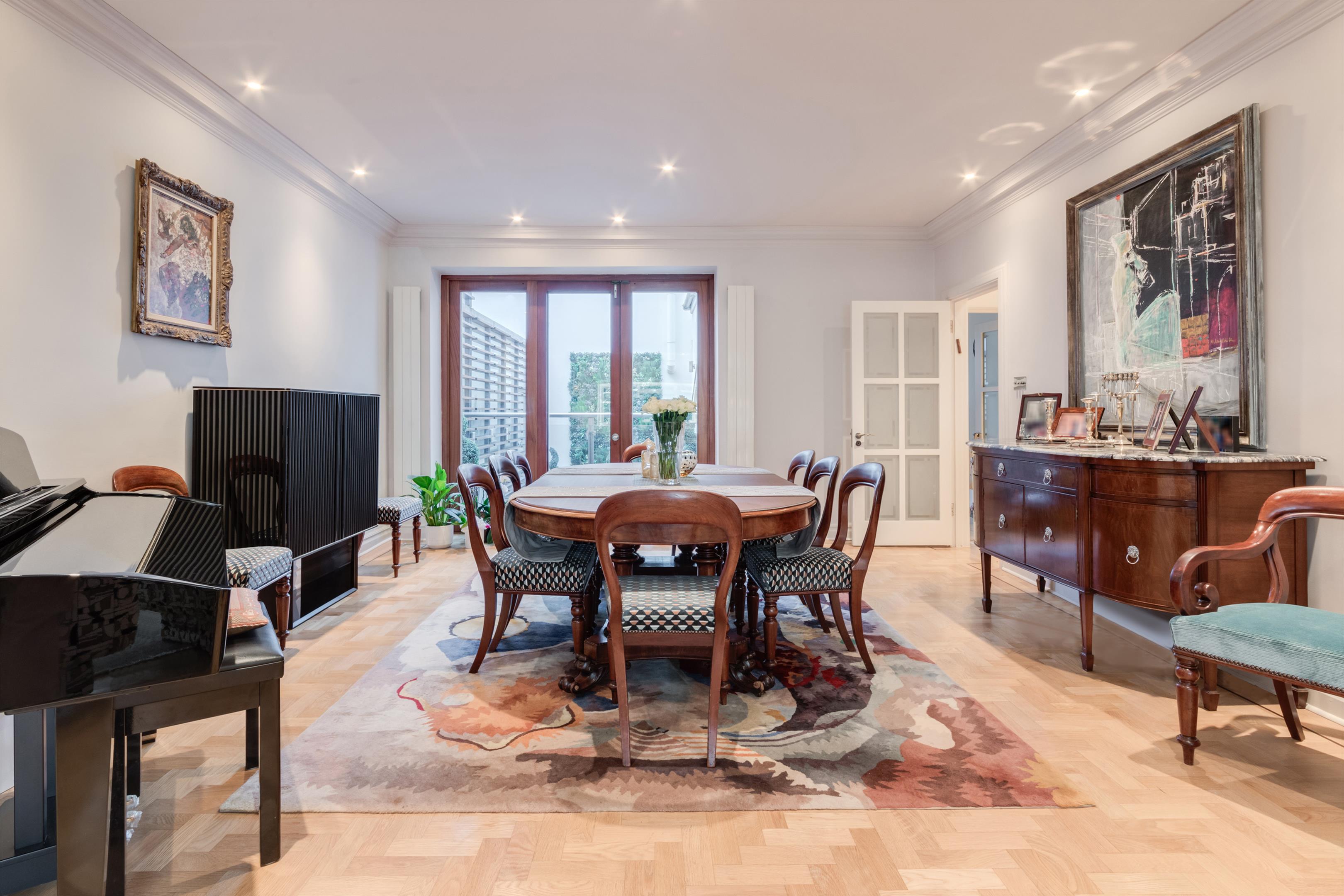 Hyde Park Street, London, W2
