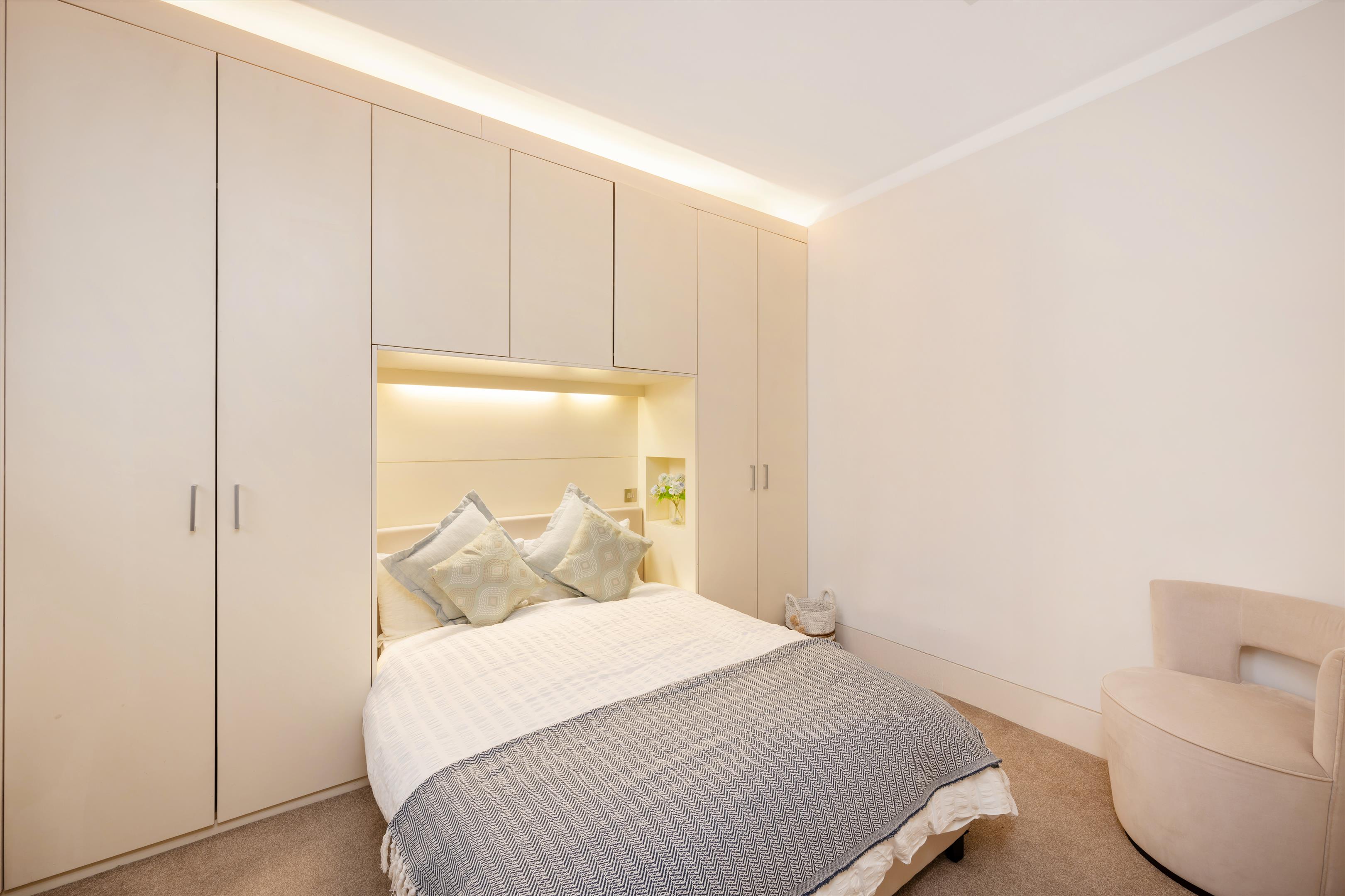 Radnor Mews, Hyde Park, London, W2