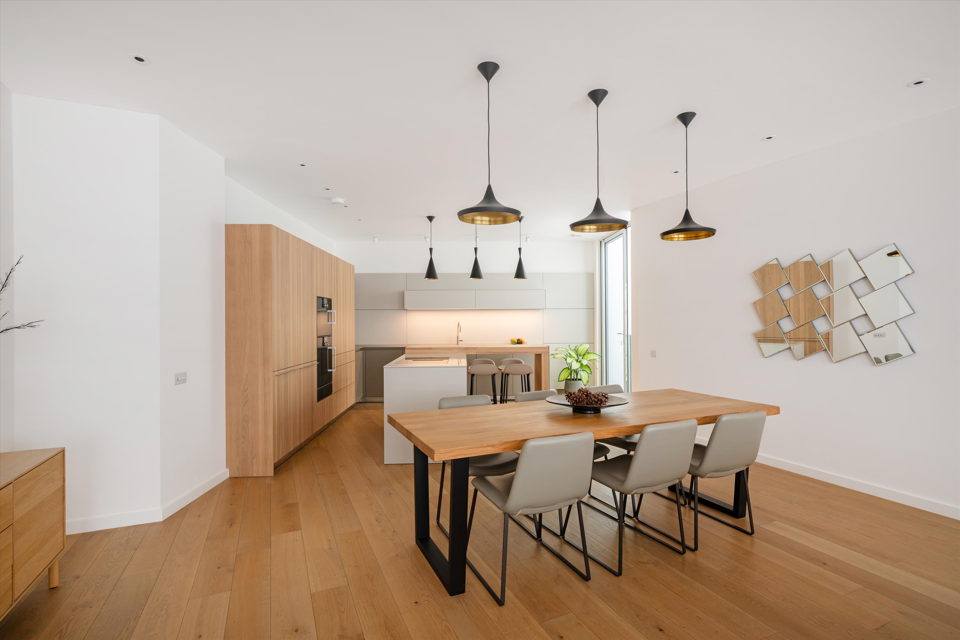 Lancaster Mews, London, W2