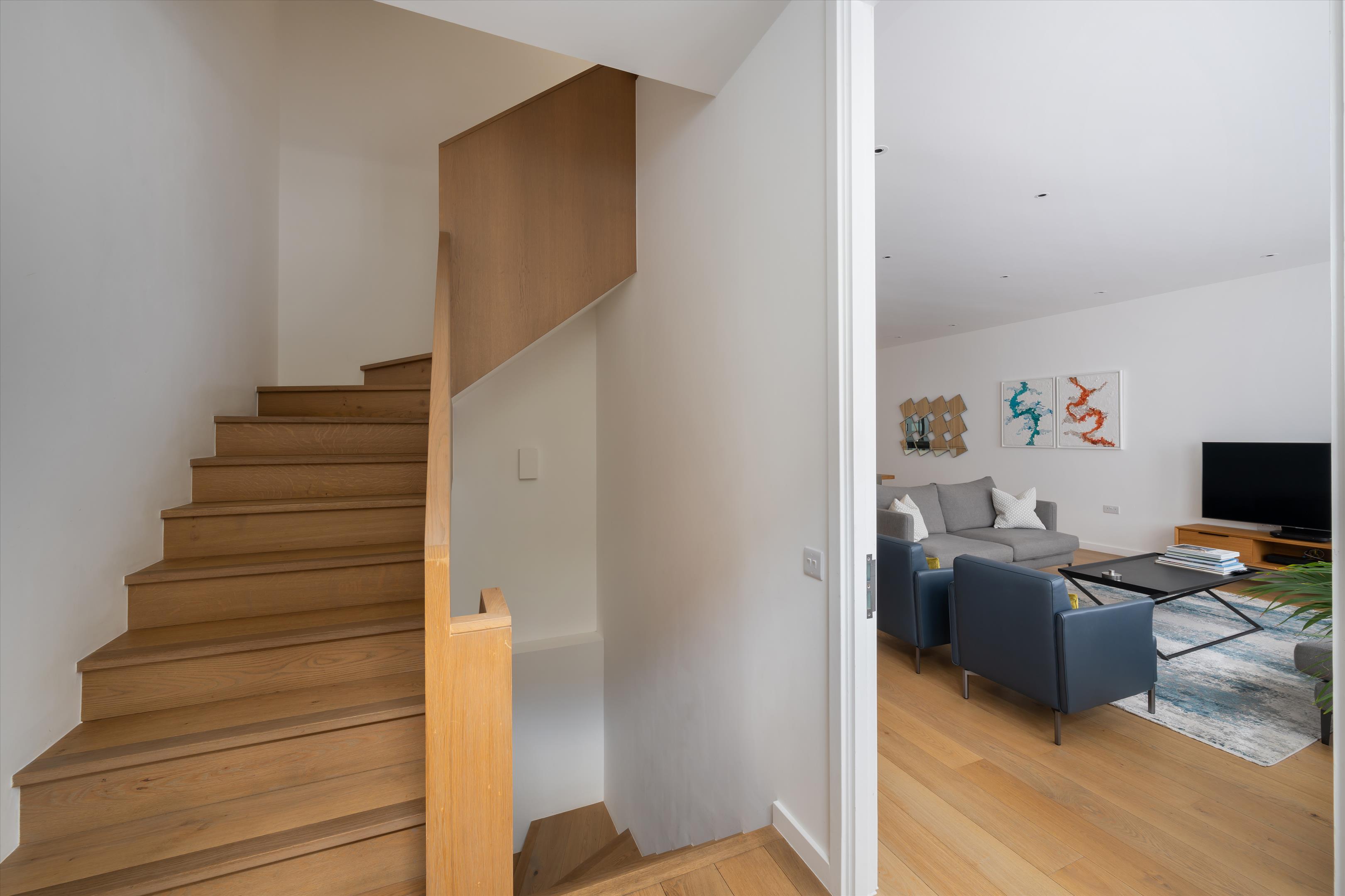 Lancaster Mews, London, W2