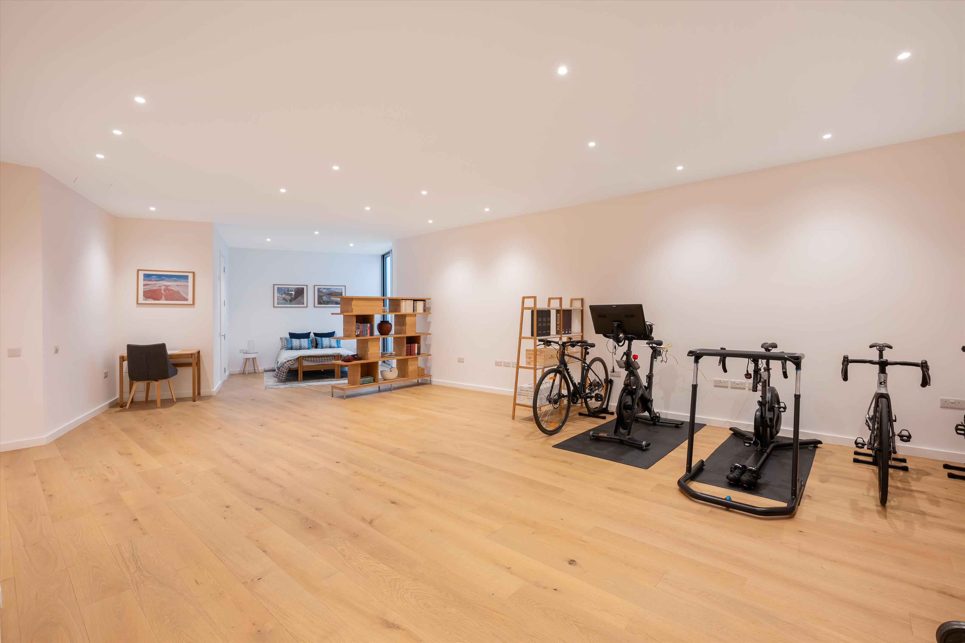 Lancaster Mews, London, W2