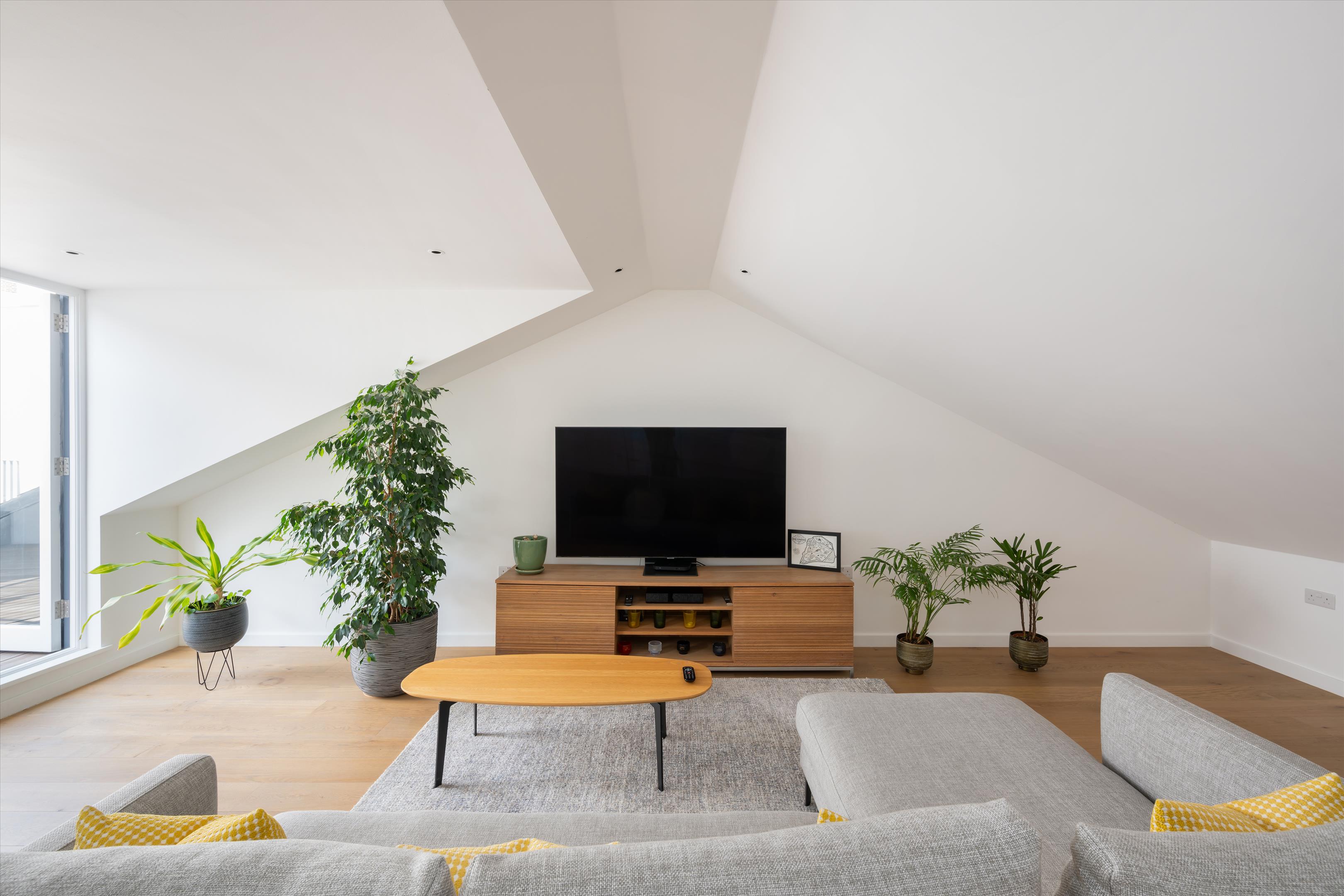 Lancaster Mews, London, W2