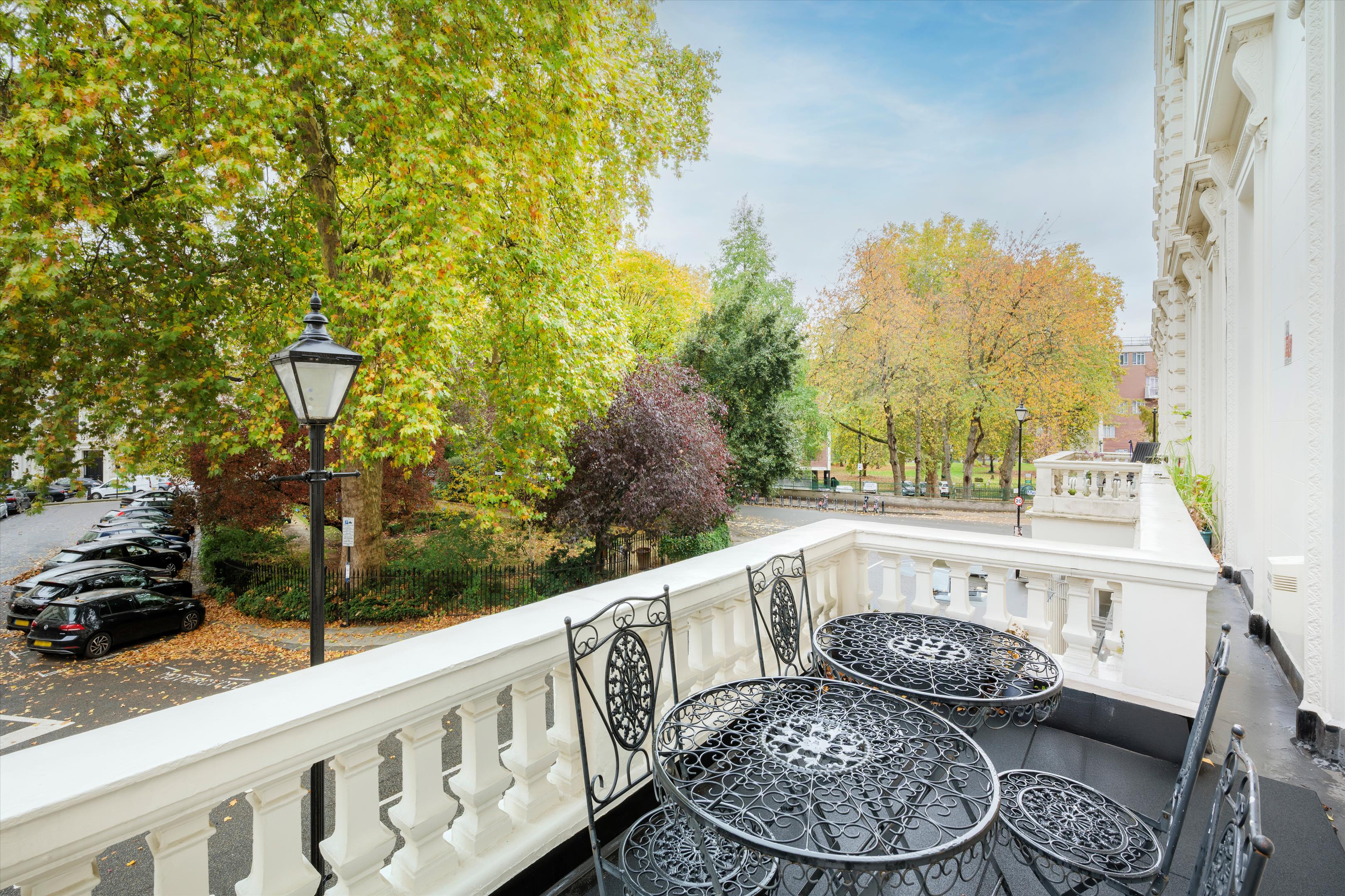 Cleveland Gardens, Bayswater, London, W2
